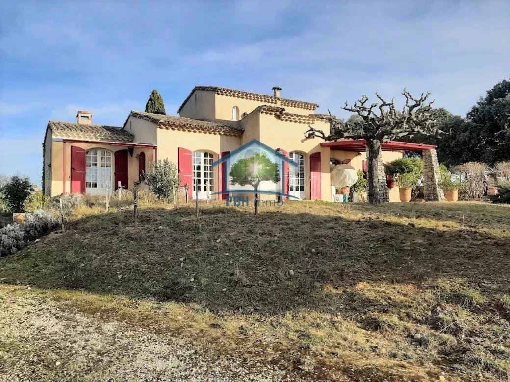 Belle propriété, secteur d'Anduze, 7200 m² de terrain.