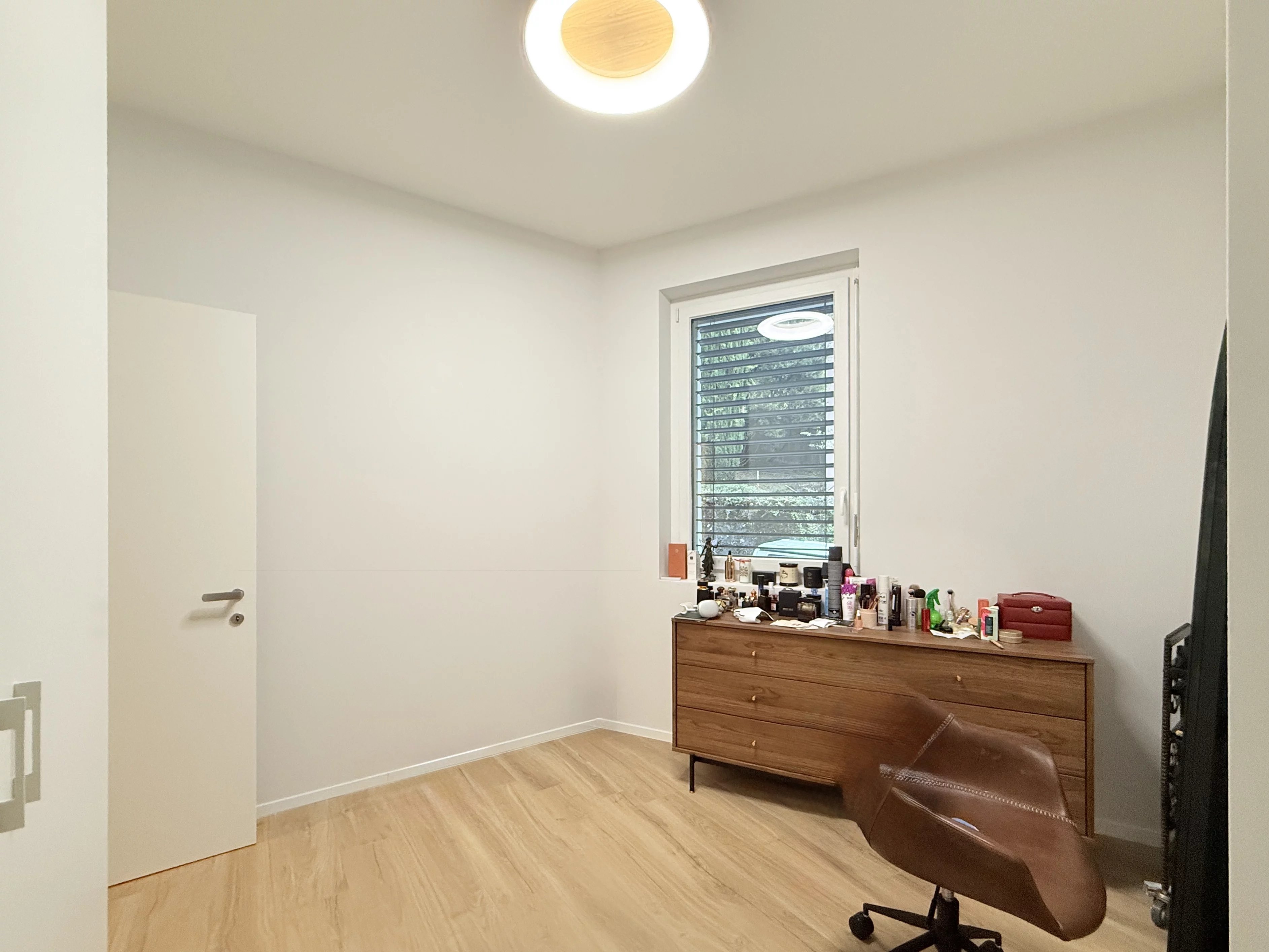 Apparemment moderne avec belle vue – Vente autorisée aux étrangers