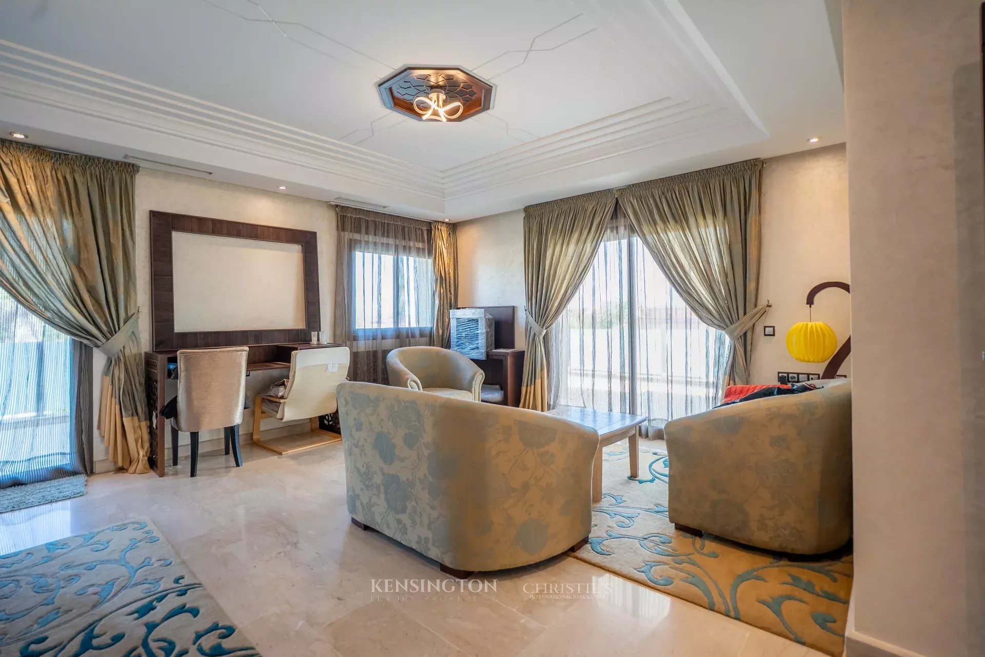 6 Bedroom Villa/Townhouse's Image 24