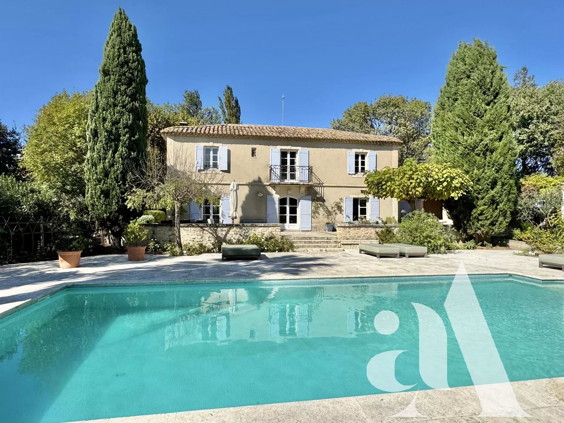 BASTIDE DE LA ROSERAIE - Saint-Etienne-du-Grès - Alpilles - 6 chambres - 12 personnes