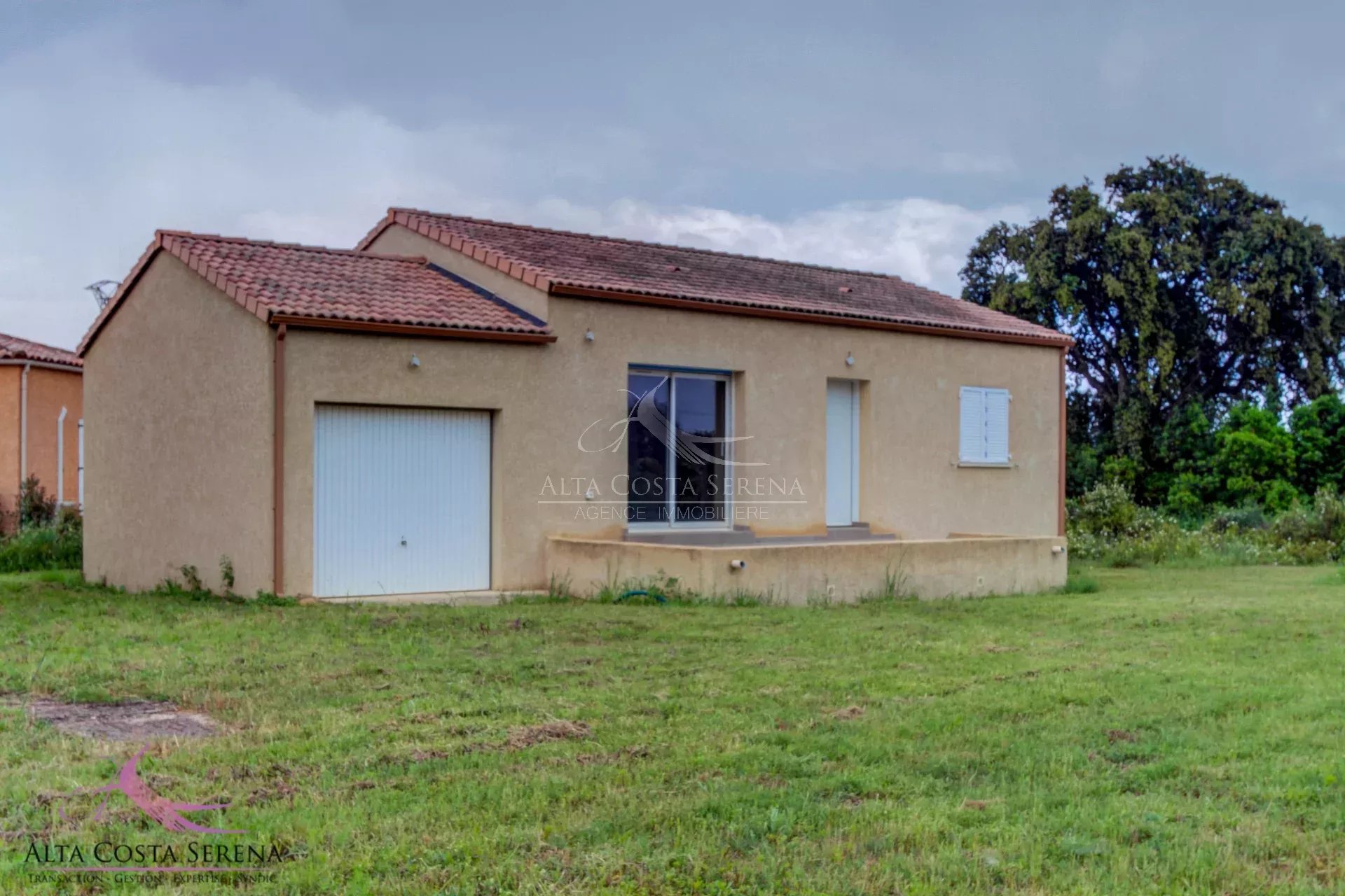 Agence immobilière de 