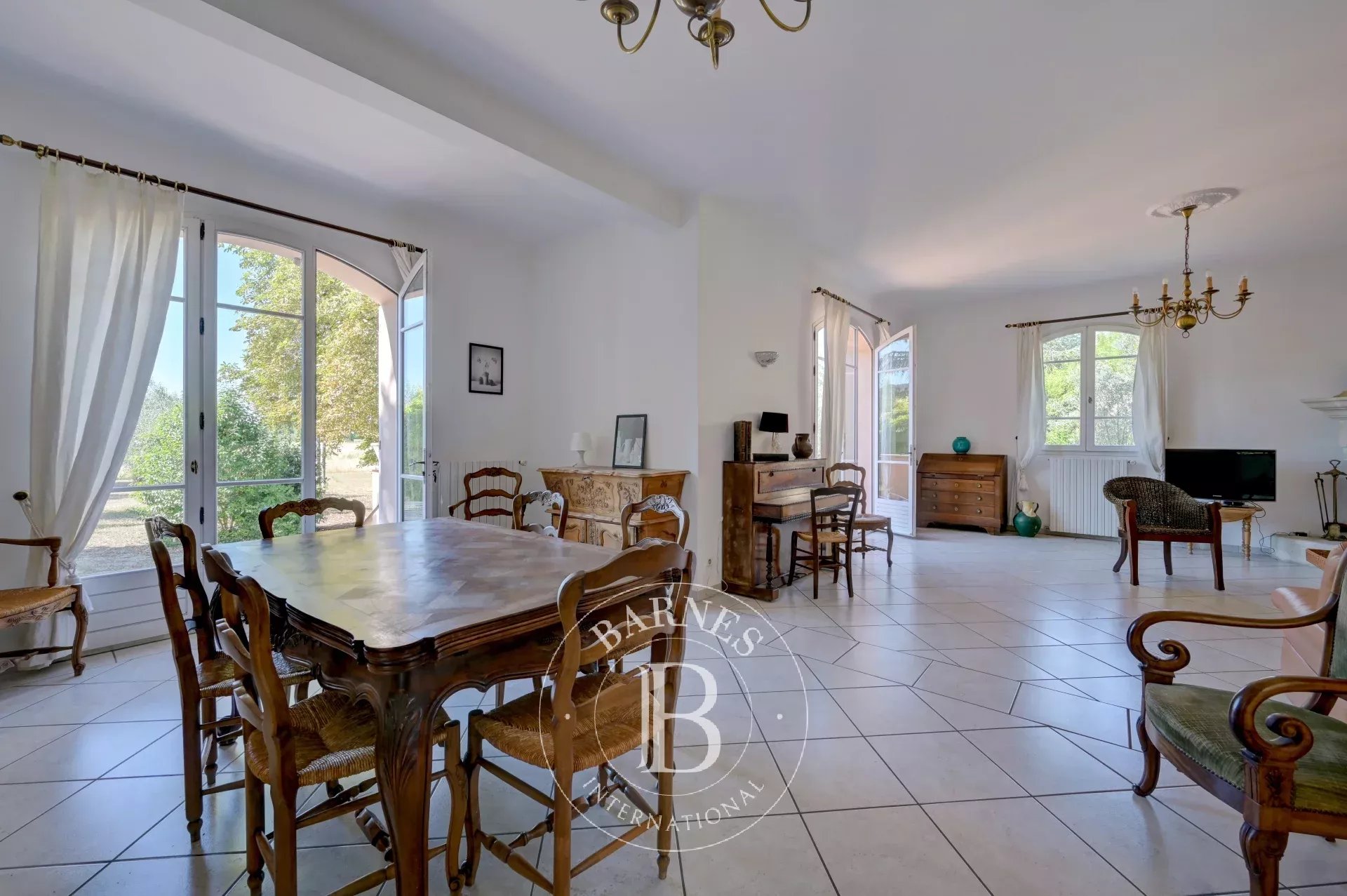 Ev Forcalquier - picture 5