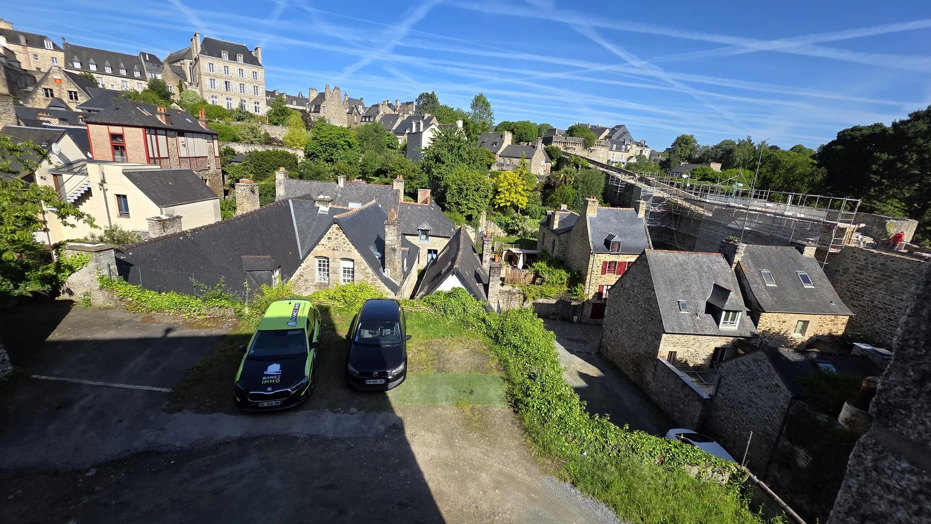 STUDIO MEUBLE- CENTRE HISTORIQUE DE DINAN