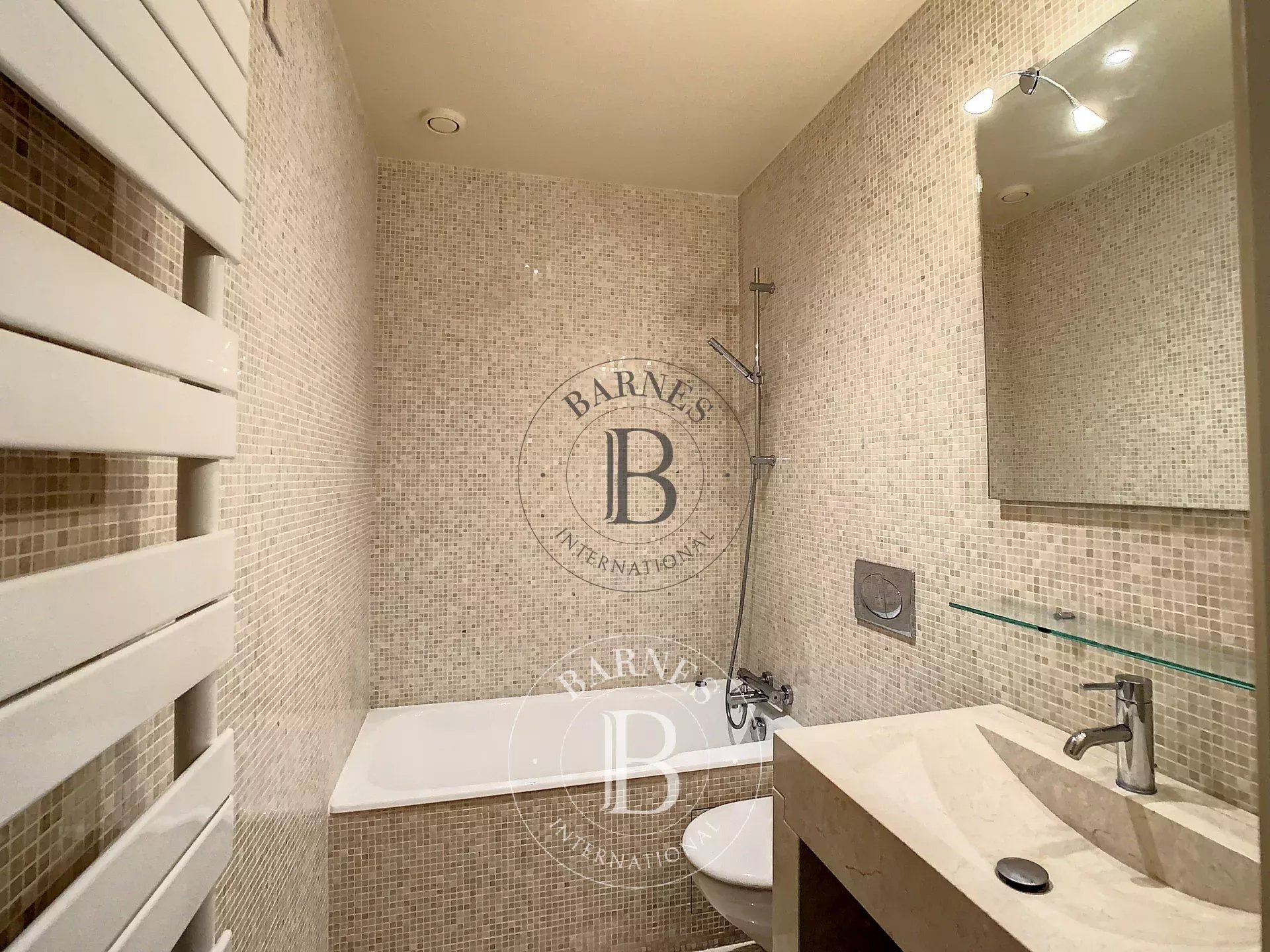 Daire Paris 8ème - picture 11