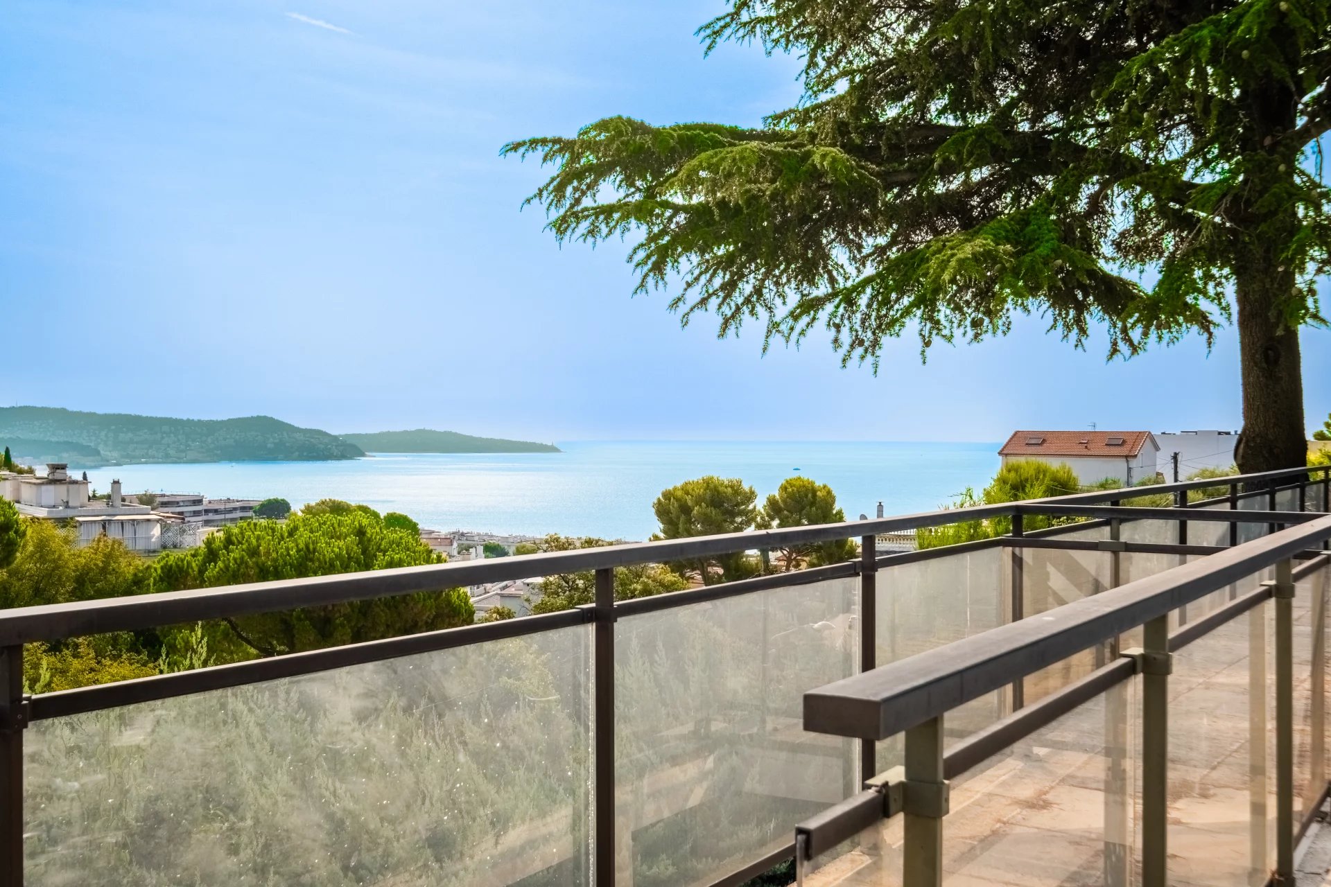 VILLA NICE OUEST - VILLA D'EXCEPTION - PISCINE - VUE MER - JARDIN