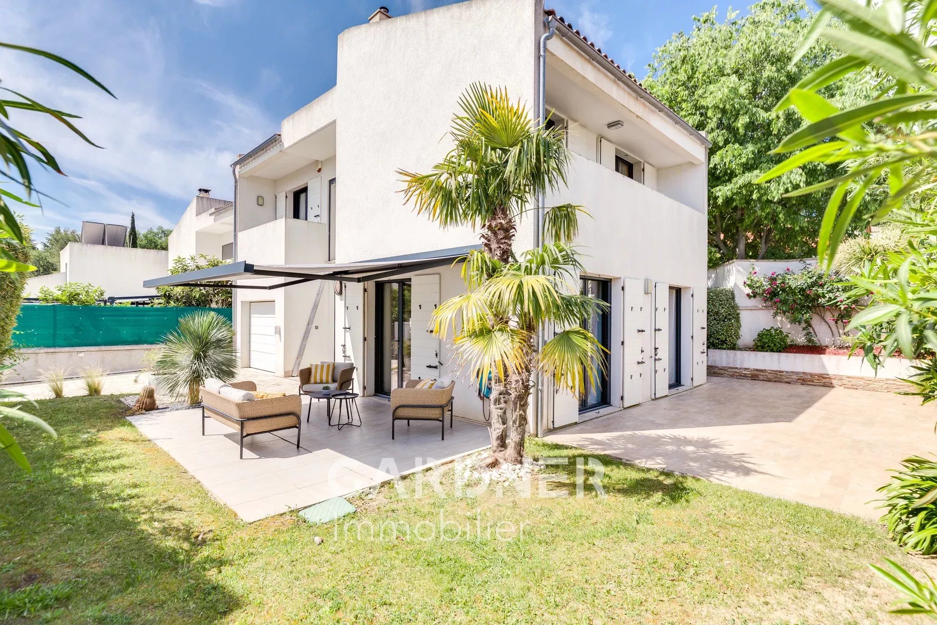 Agence immobilière de 