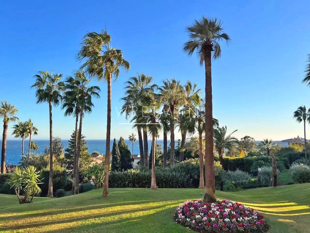 Appartement 4 pièces avec terrasse et vue mer - Cannes Californie