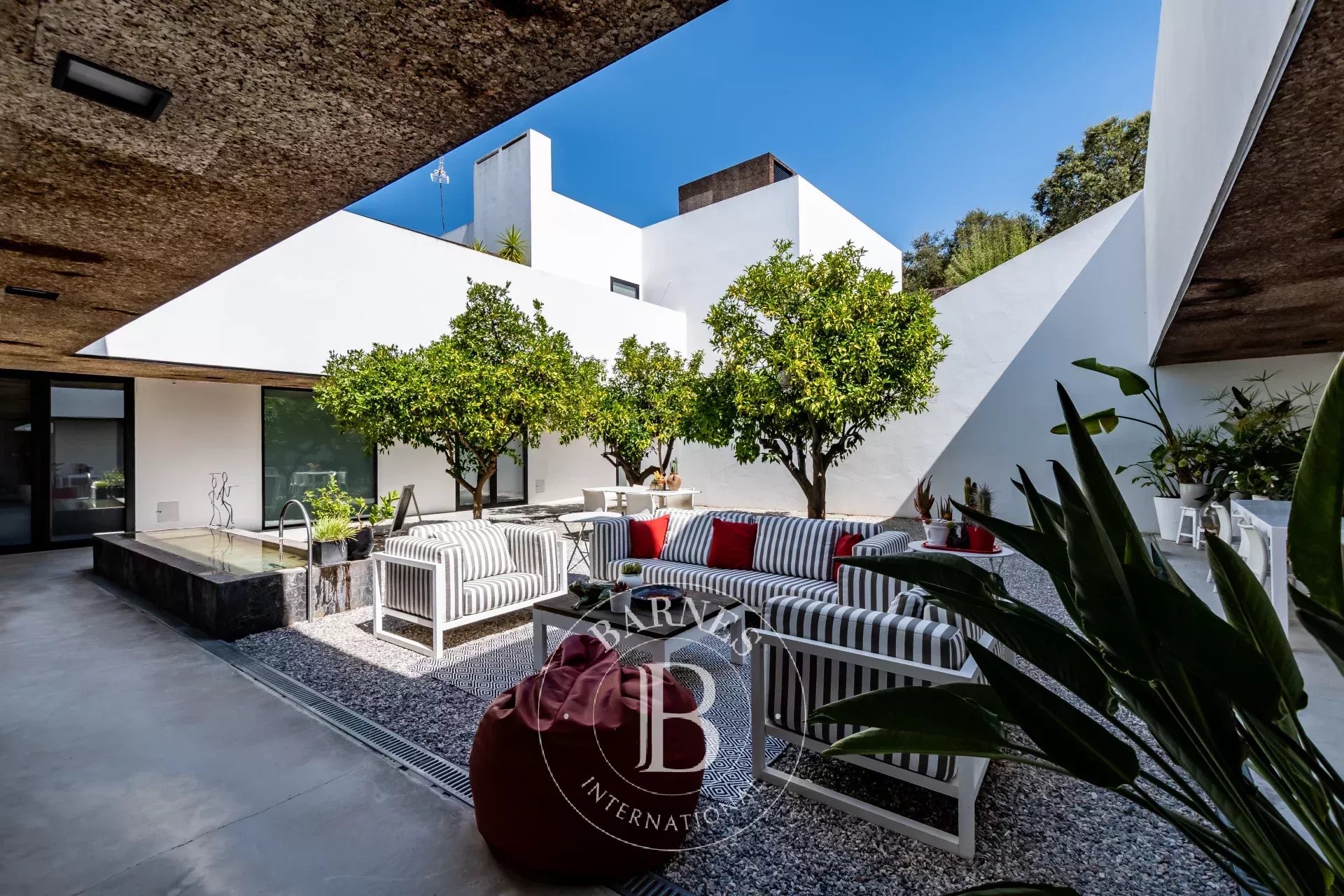 Vues panoramiques et intimité à Arraiolos