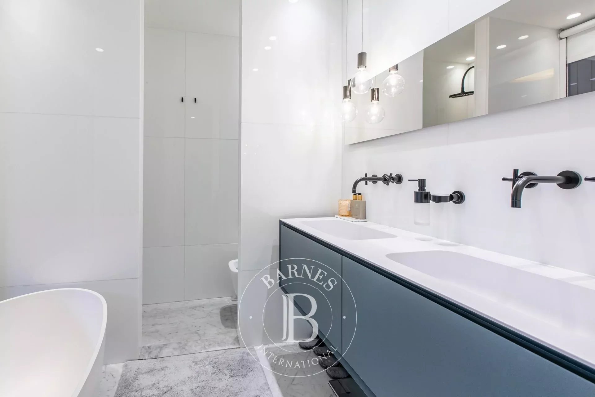 Daire Paris 8ème - picture 16