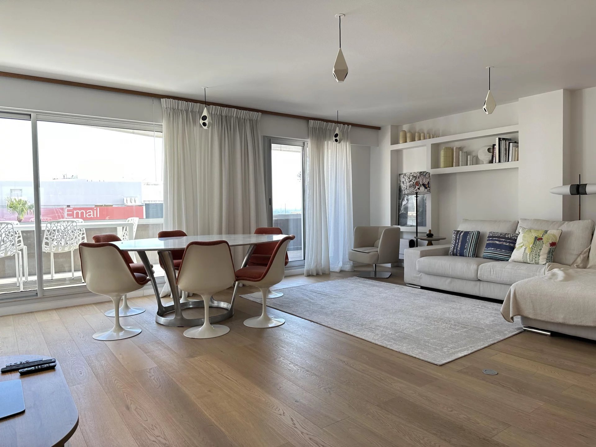 Agence immobilière de ESTATES 15