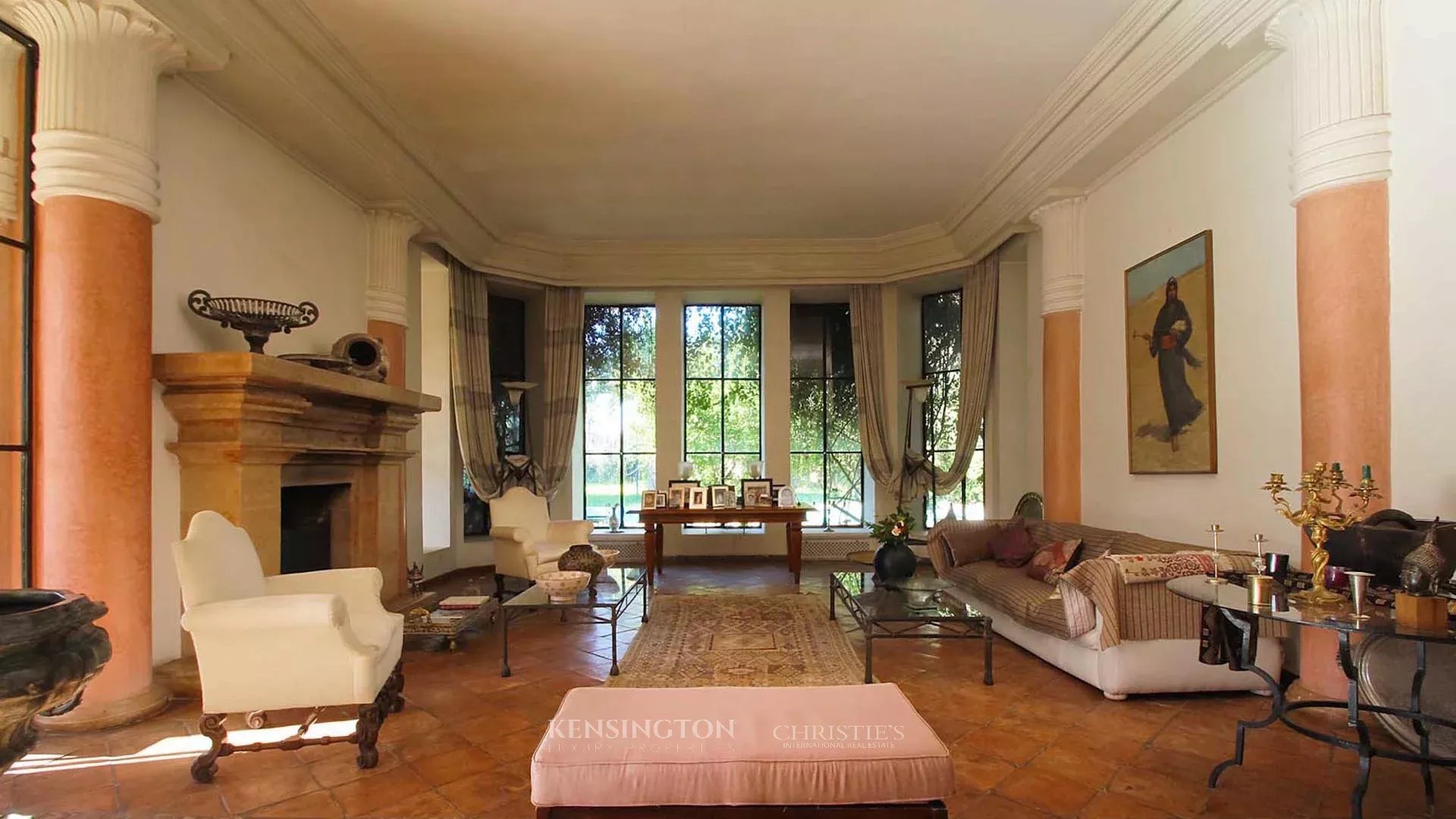 4 Bedroom Villa/Townhouse's Image 11