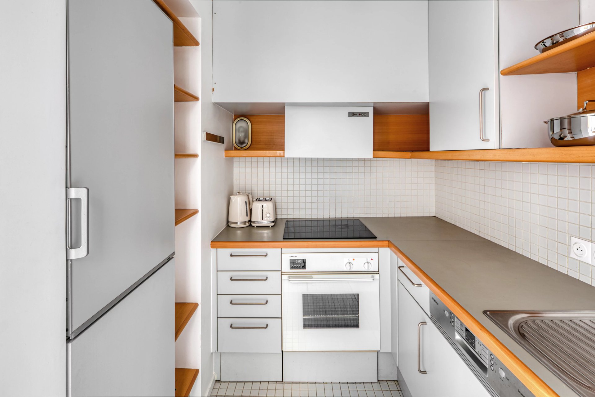 1 Bedroom Apartment/Flat's Image 7