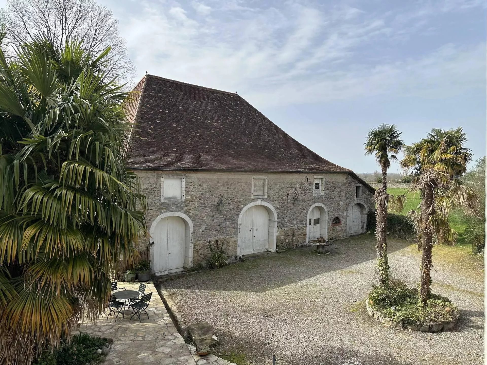 Maison 400m² de Maître sur 2 hectares - Sauveterre-de-Béarn (64390)