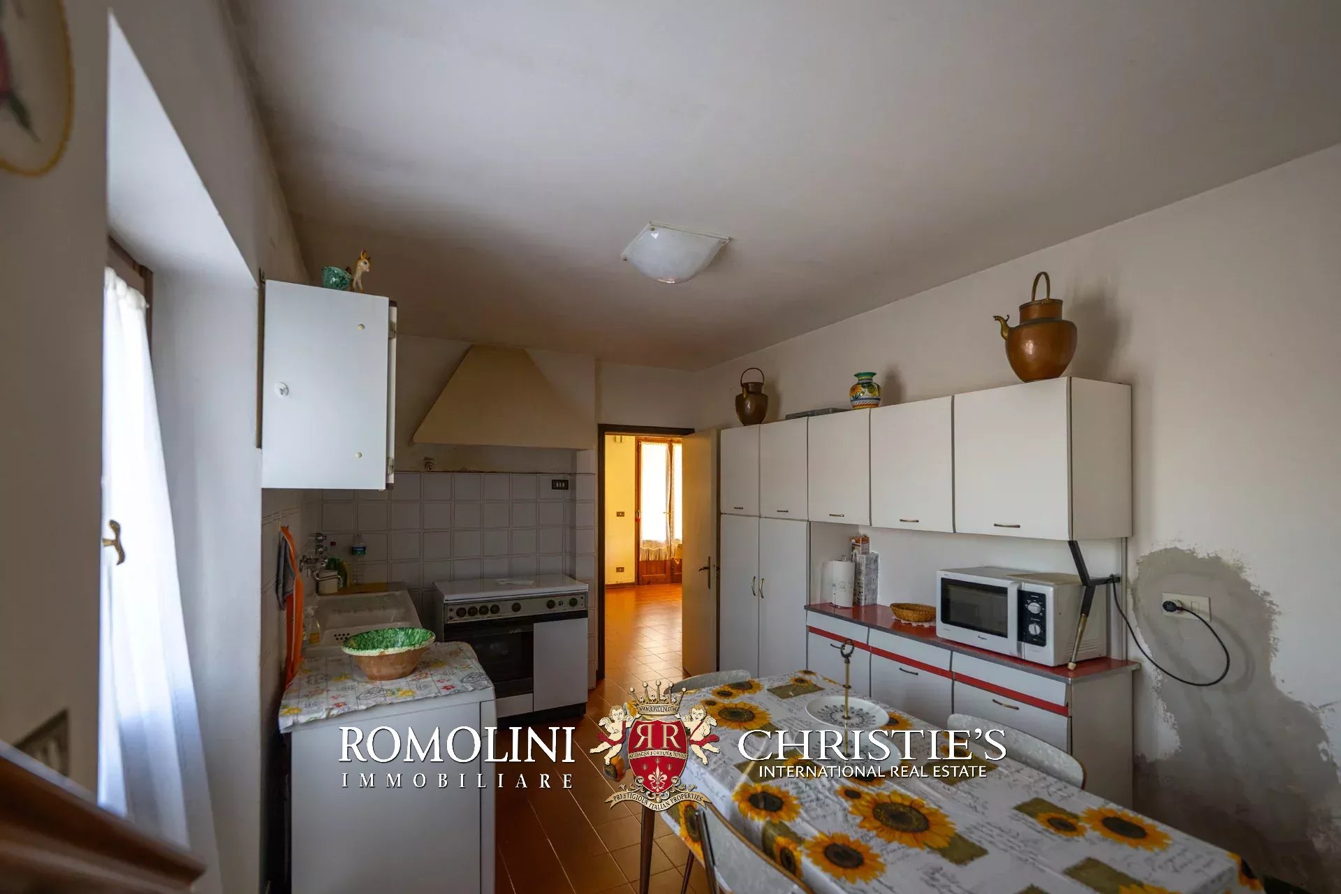 3 Bedroom Villa/Townhouse's Image 38