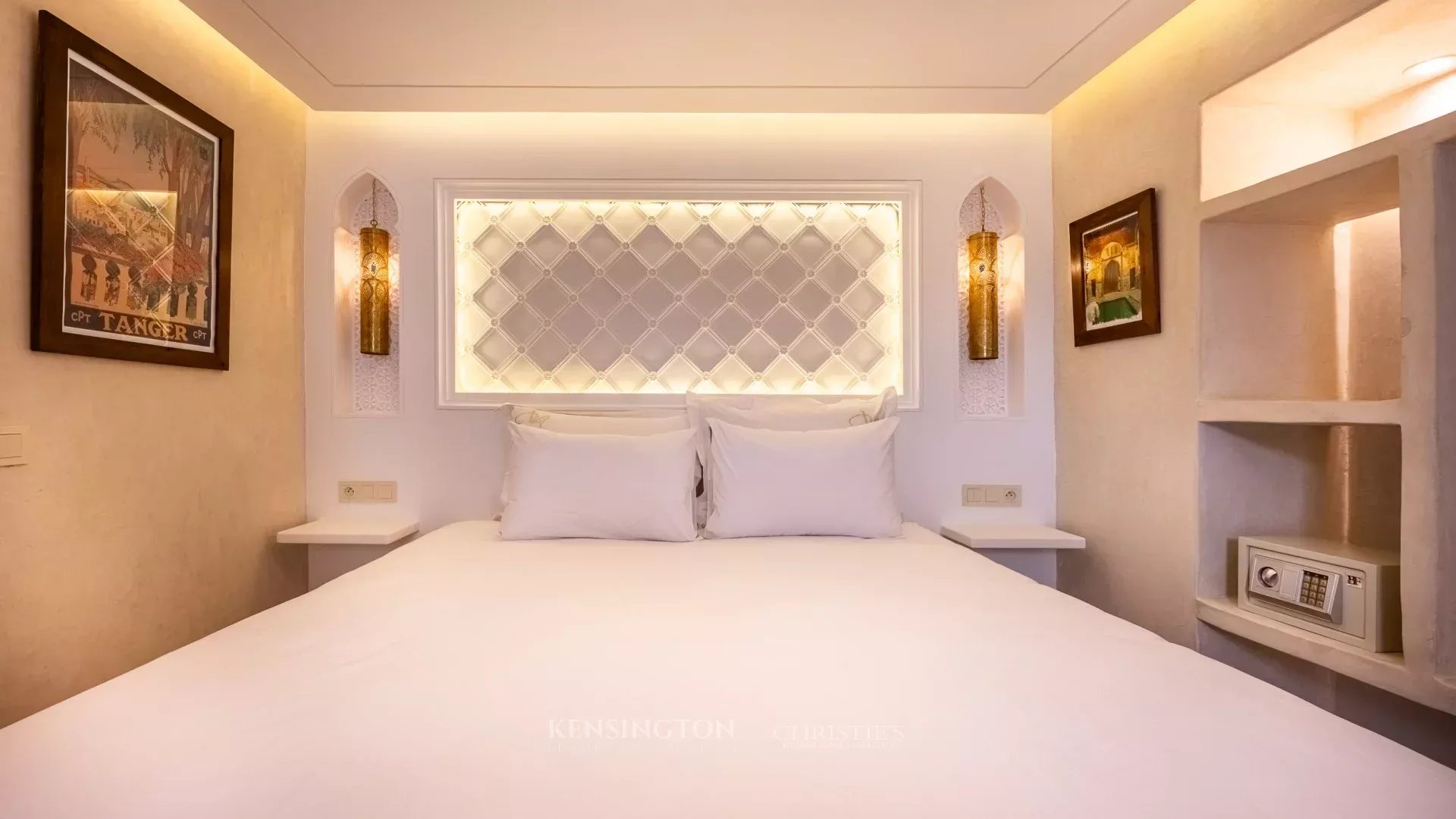 8 Bedroom Villa/Townhouse's Image 10