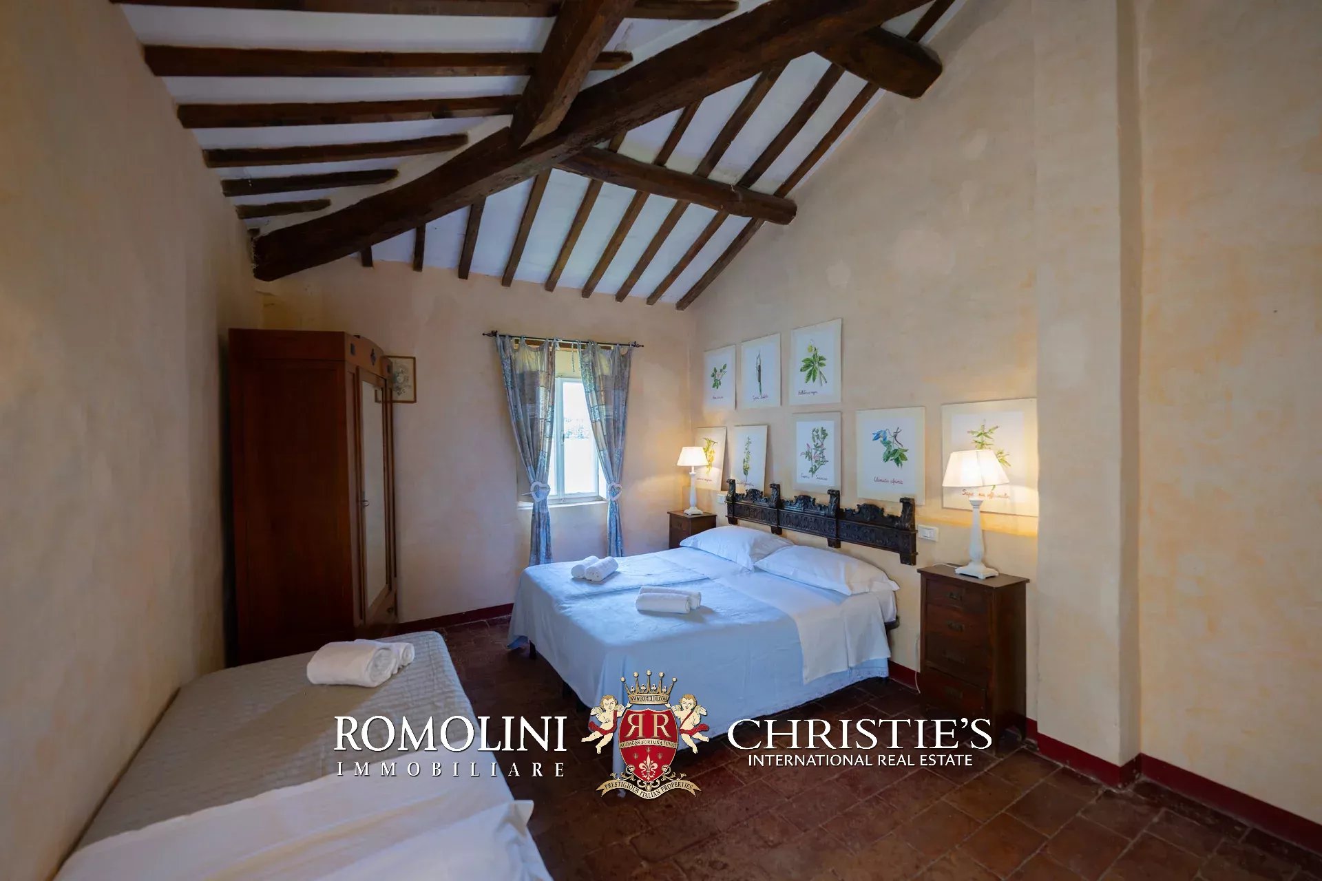 26 Bedroom Villa/Townhouse's Image 68