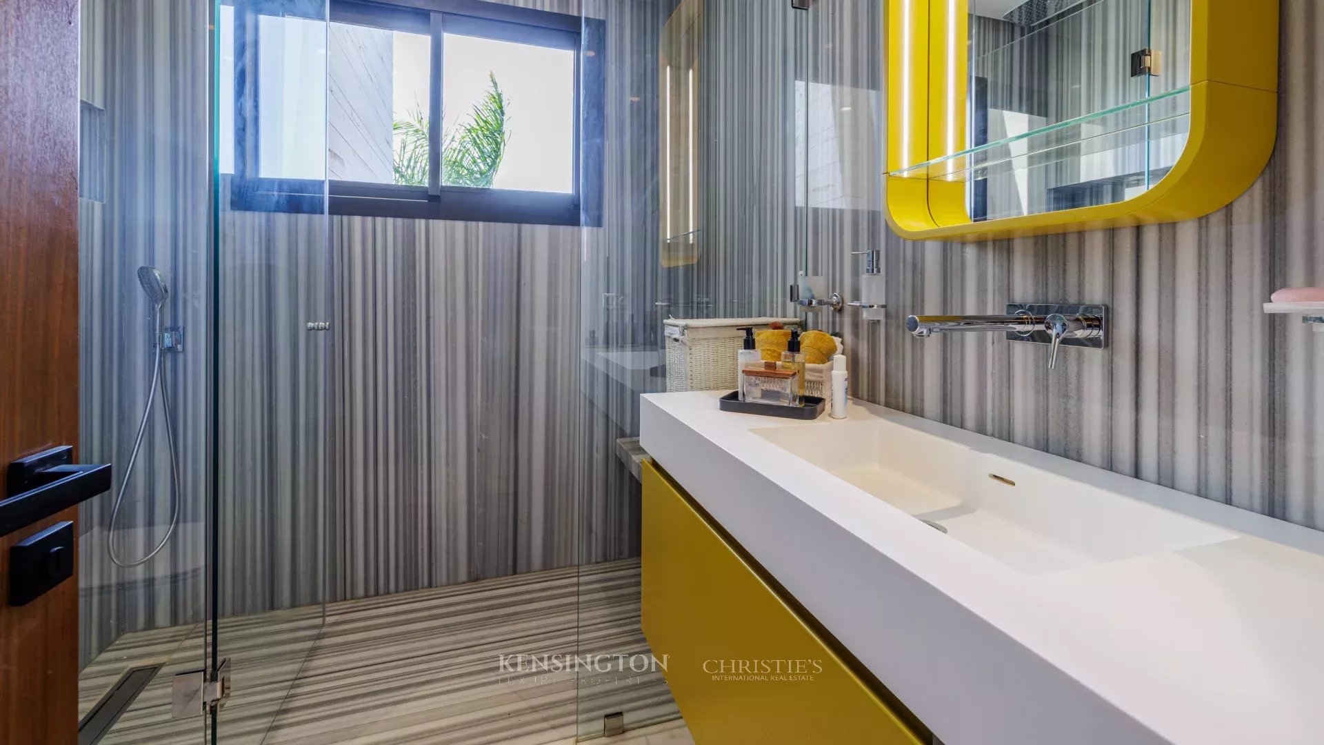 5 Bedroom Villa/Townhouse's Image 48