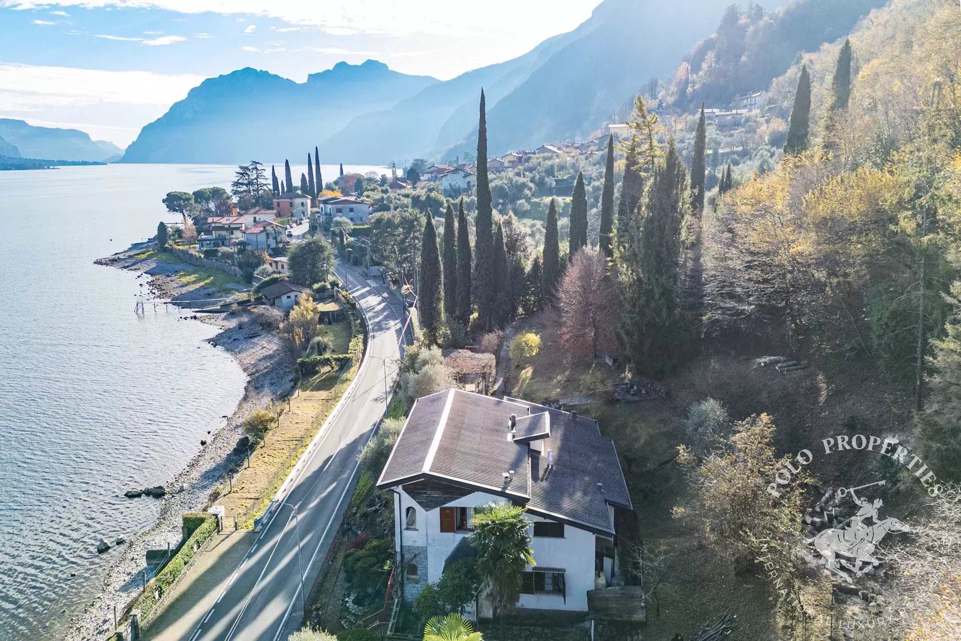 Roda House- Villa via l cadorna 75 olivetto lario