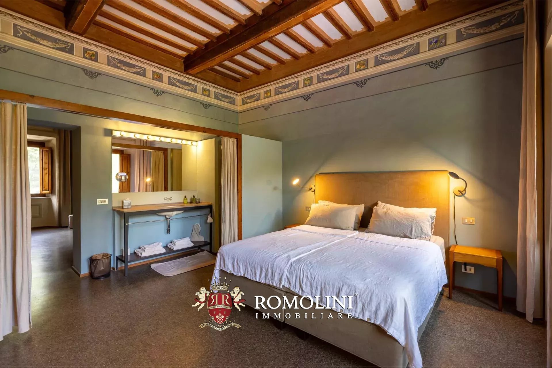 16 Bedroom Villa/Townhouse's Image 35
