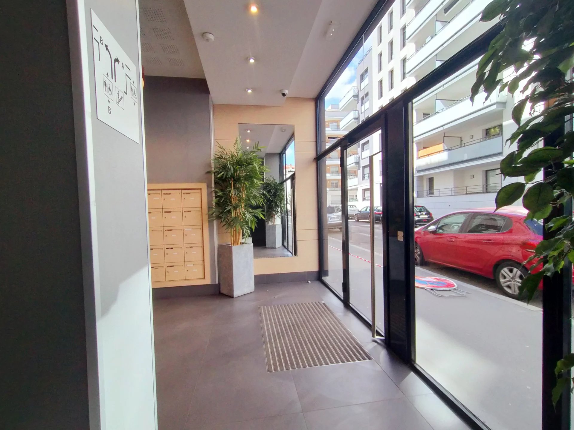 86839173 Location Lyon 3ème