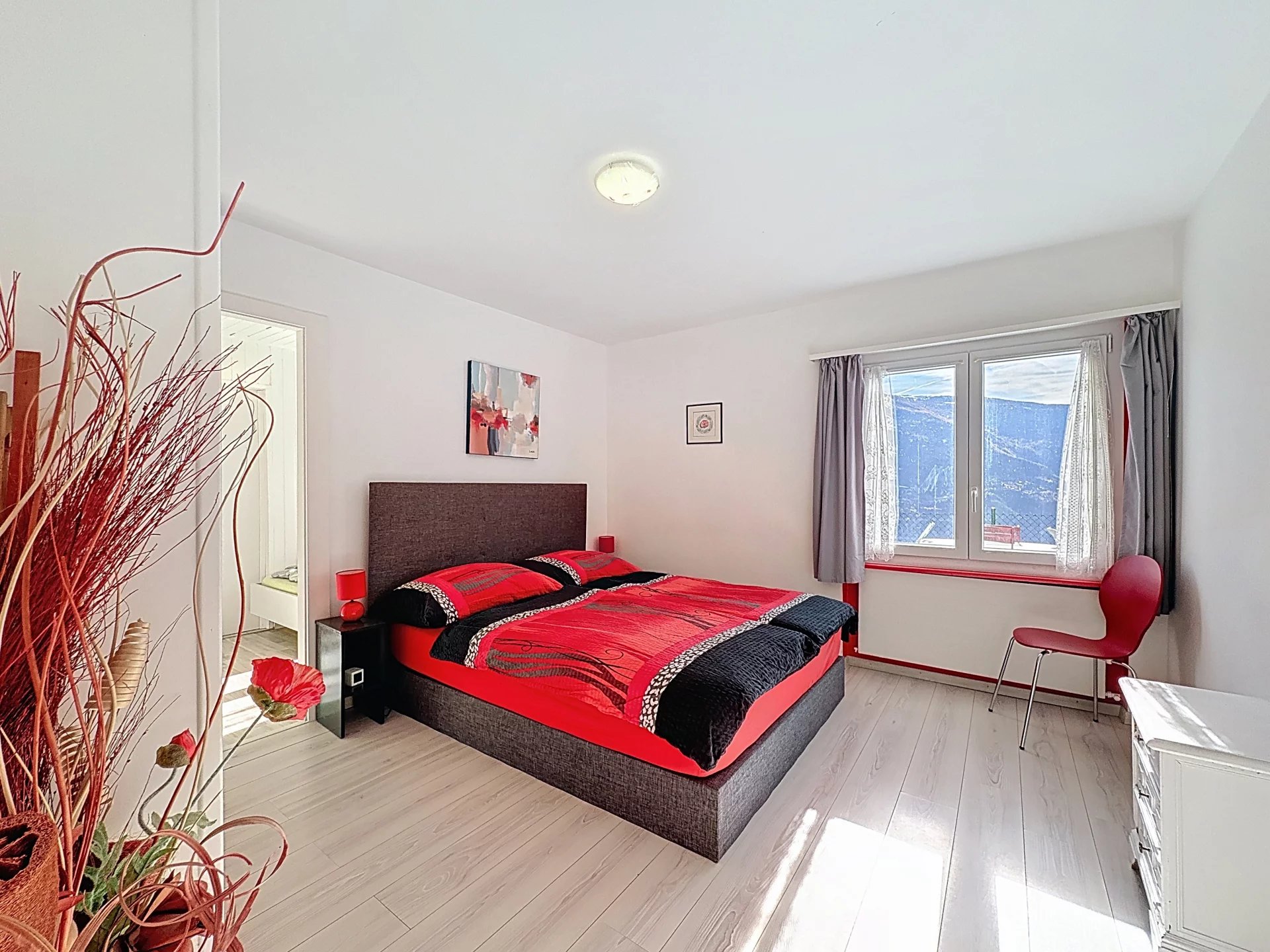 Spacieuse villa, vue panoramique et jacuzzi