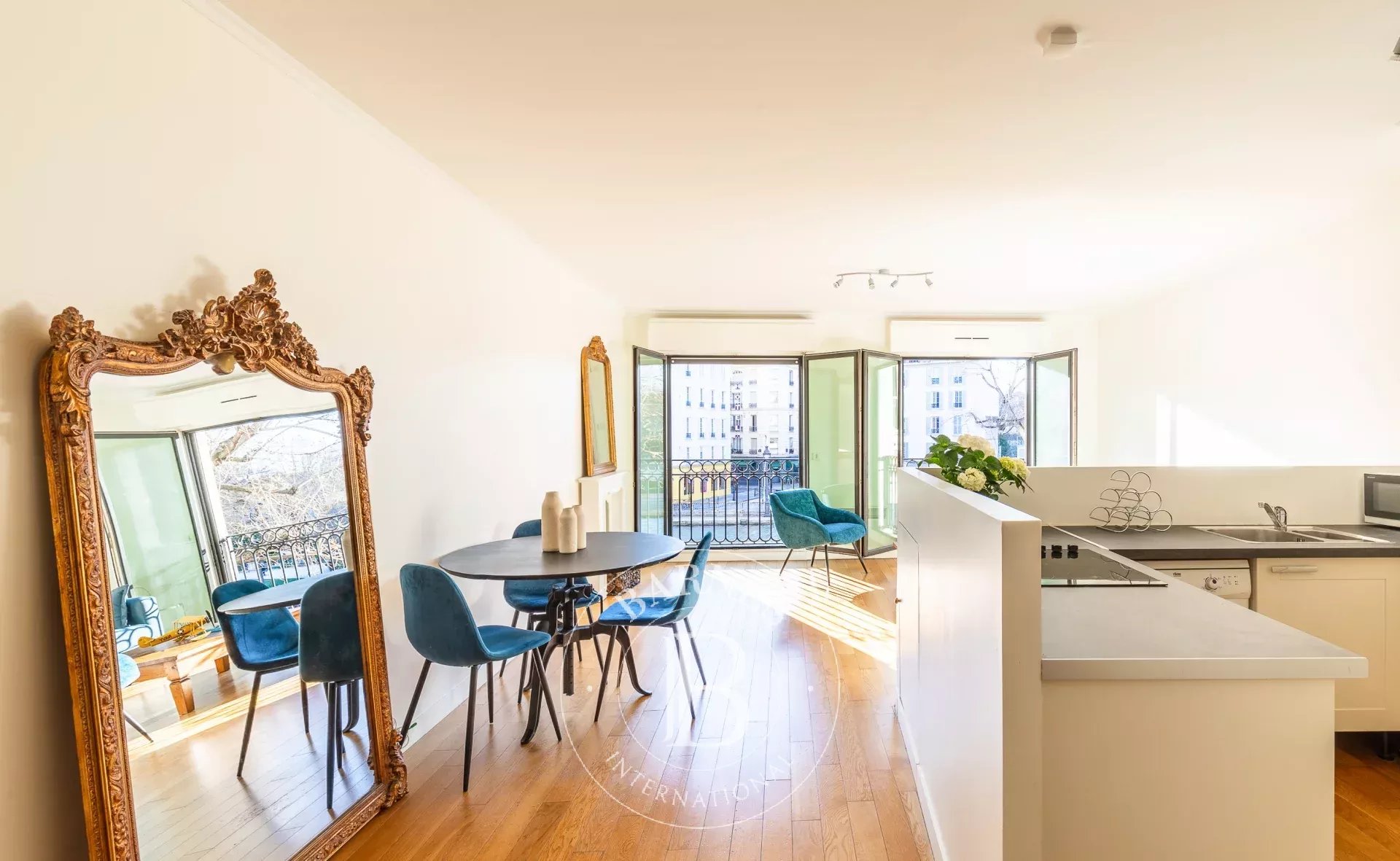 Daire Paris 10ème - picture 6