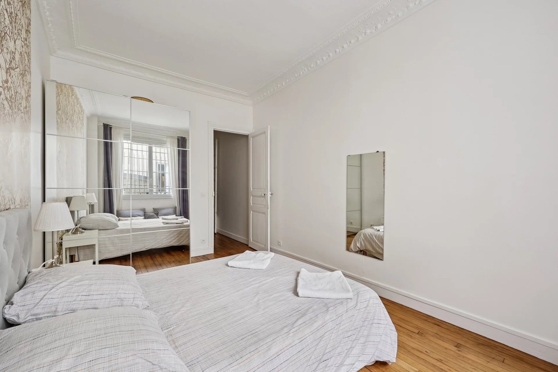 For Sale Apartment | Paris 7ème - picture 8