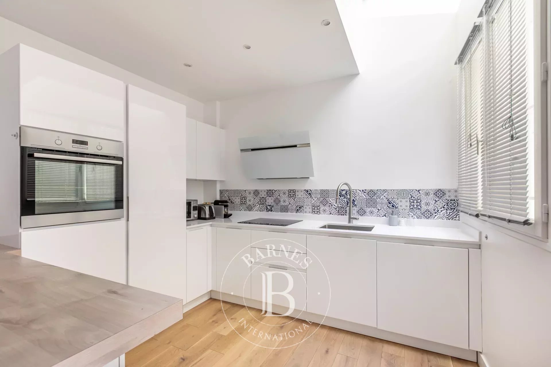 Daire Paris 8ème - picture 9