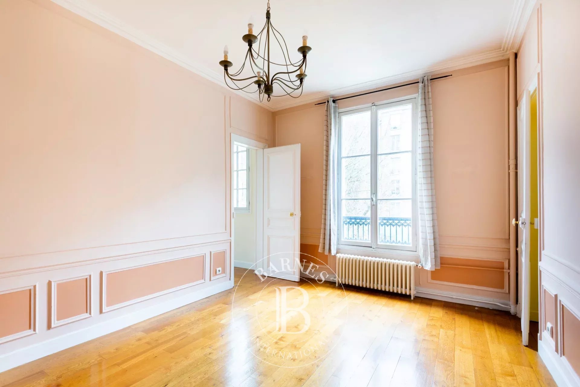 Daire Paris 17ème - picture 17