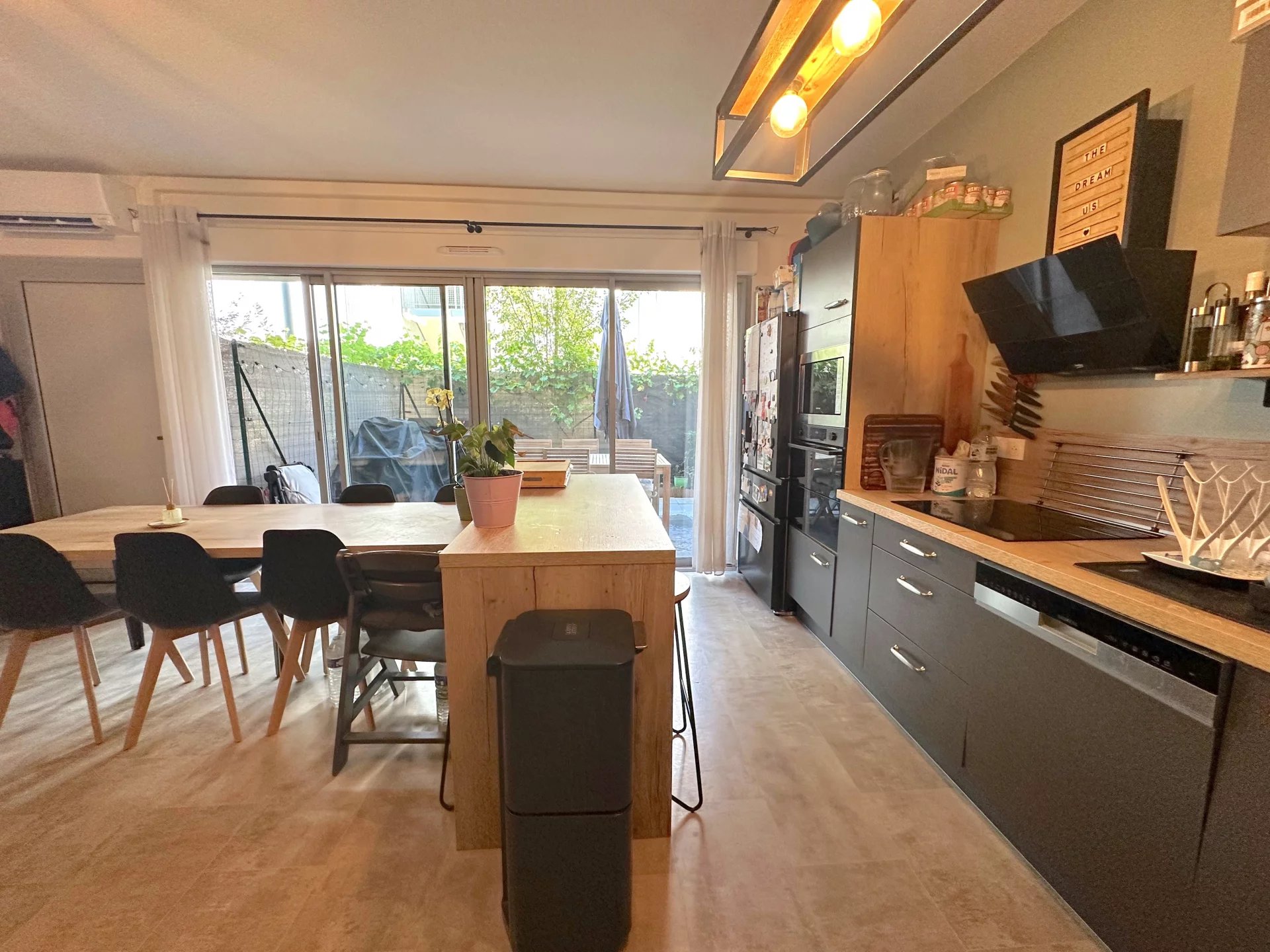 Sale Apartment - Bordeaux