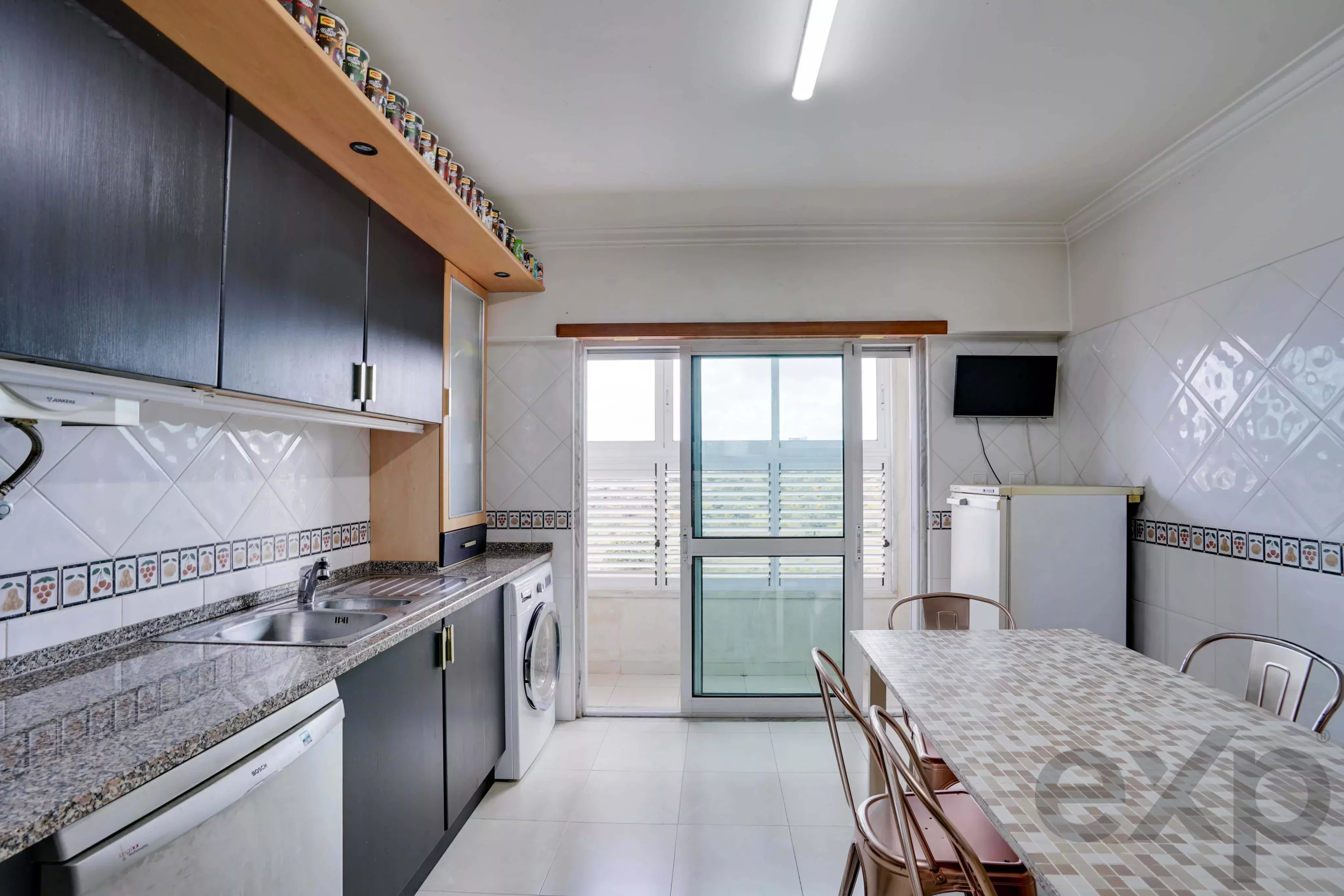 3-bedroom apartment in Póvoa de Santa Iria with garage. 87033362 image 11