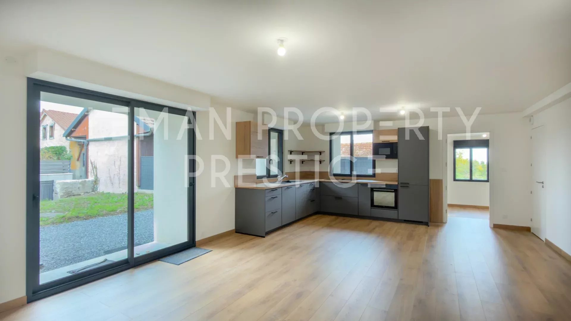 EXCLUSIVITÉ  REZ DE JARDIN PUBLIER