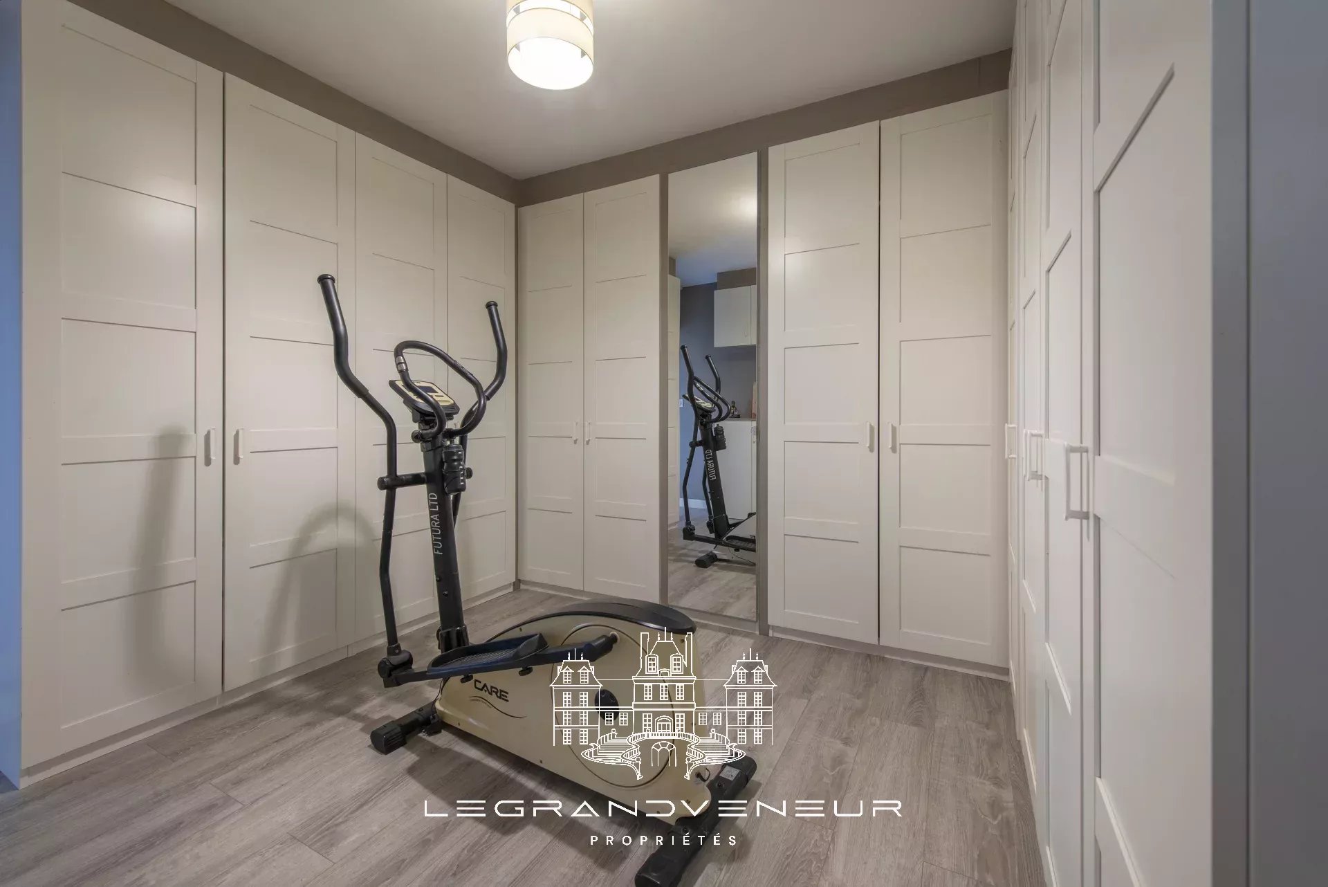 Sale House Barbizon