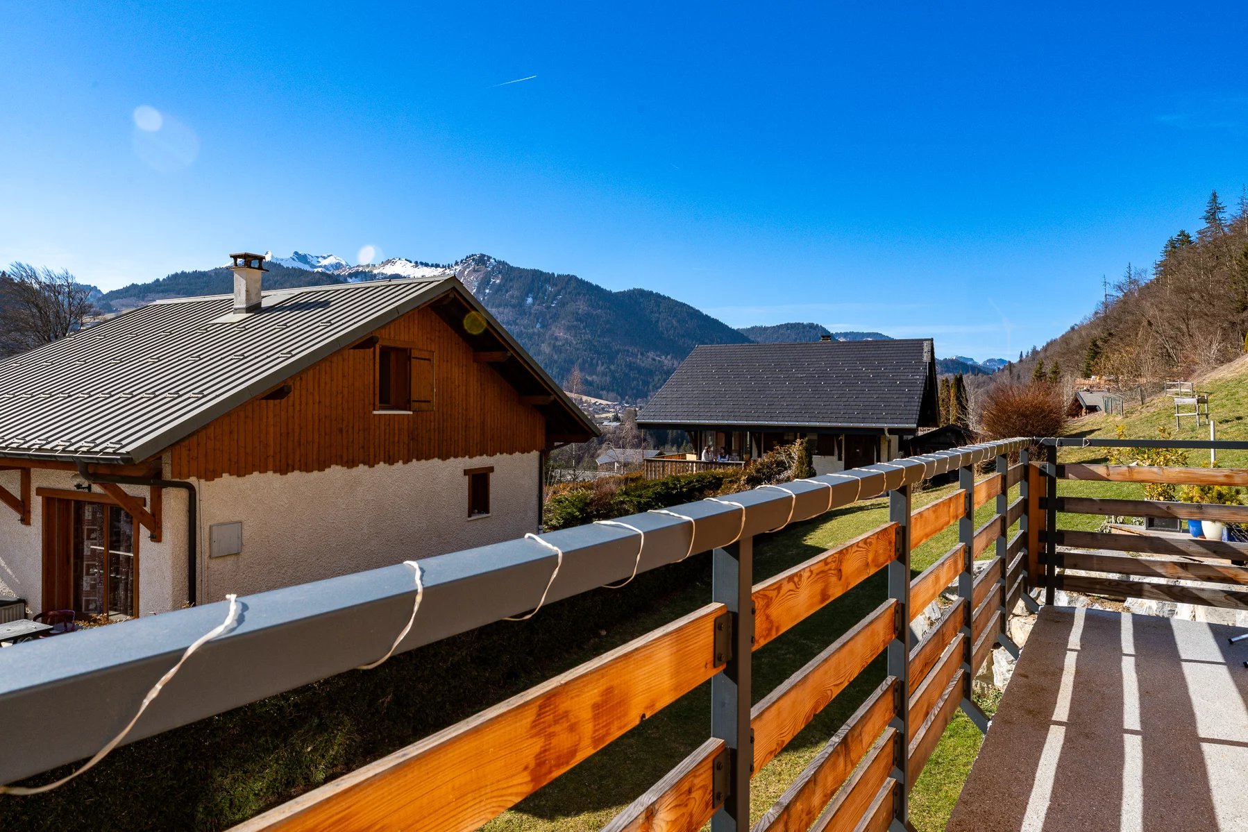 Photo of MORZINE - Modern 6 bedroom chalet in Montriond