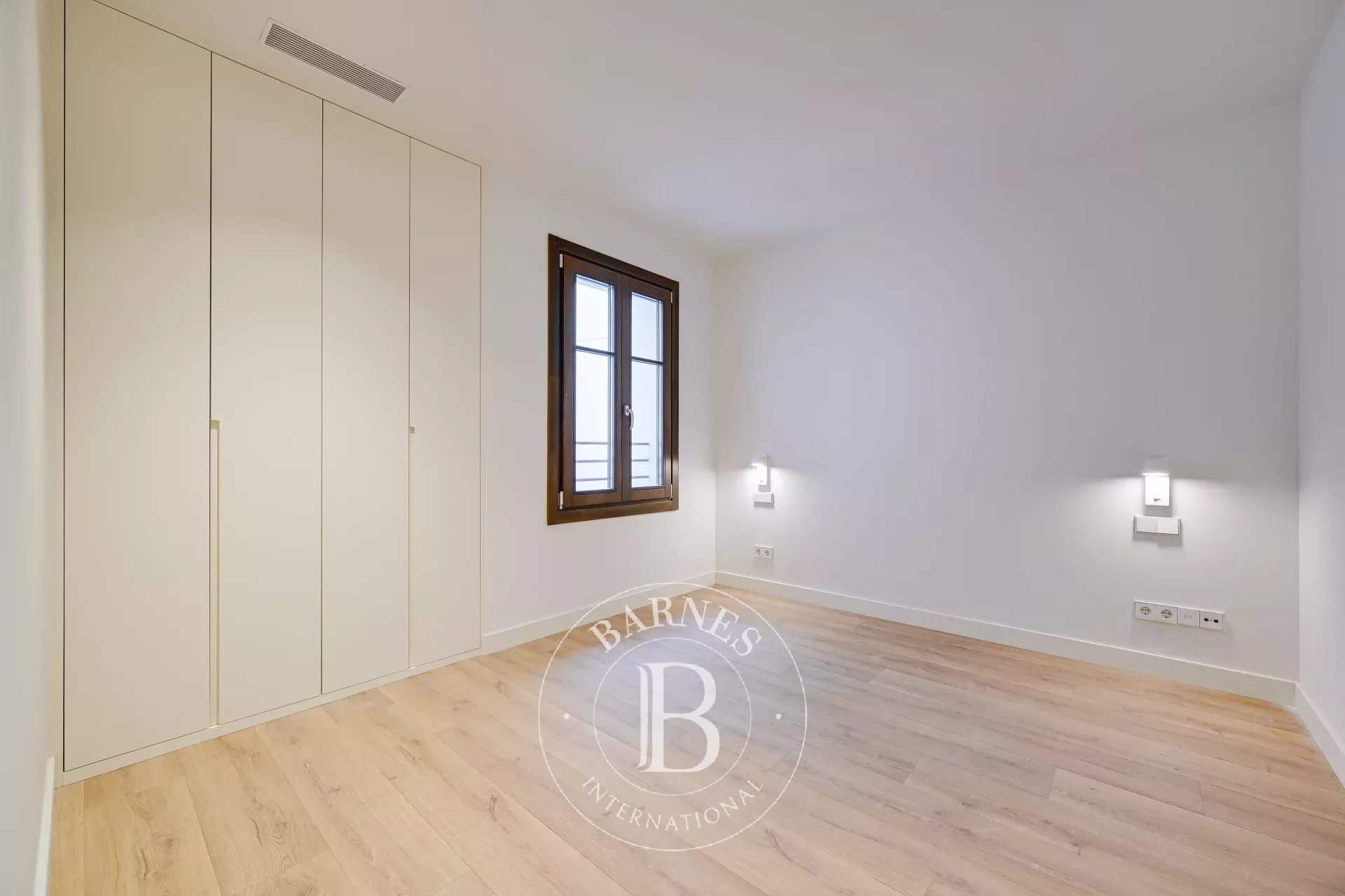 Penthouse Barcelona - picture 16