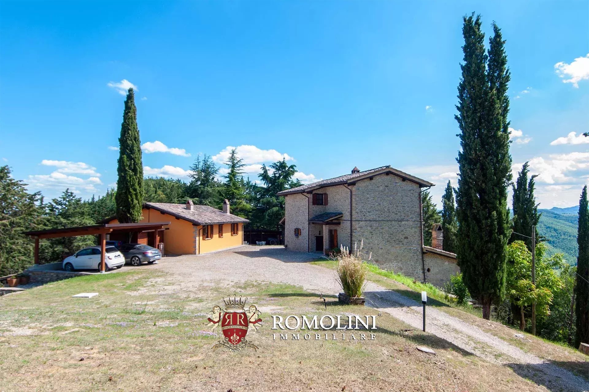 4 Bedroom Villa/Townhouse's Image 7