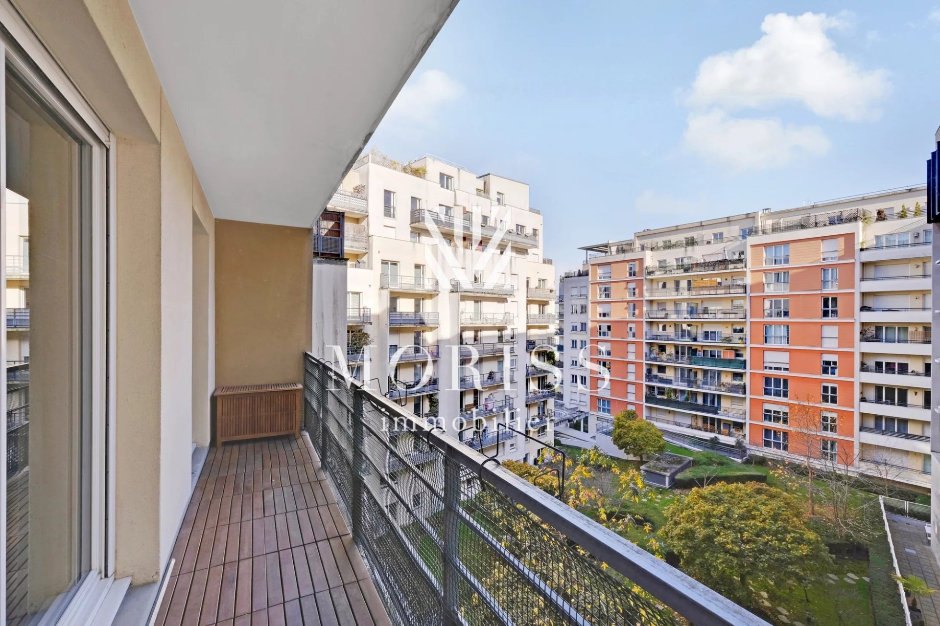 COURBEVOIE - FAUBOURG de l'ARCHE: Appartement 69m2 2 chambres Ba - Image Array