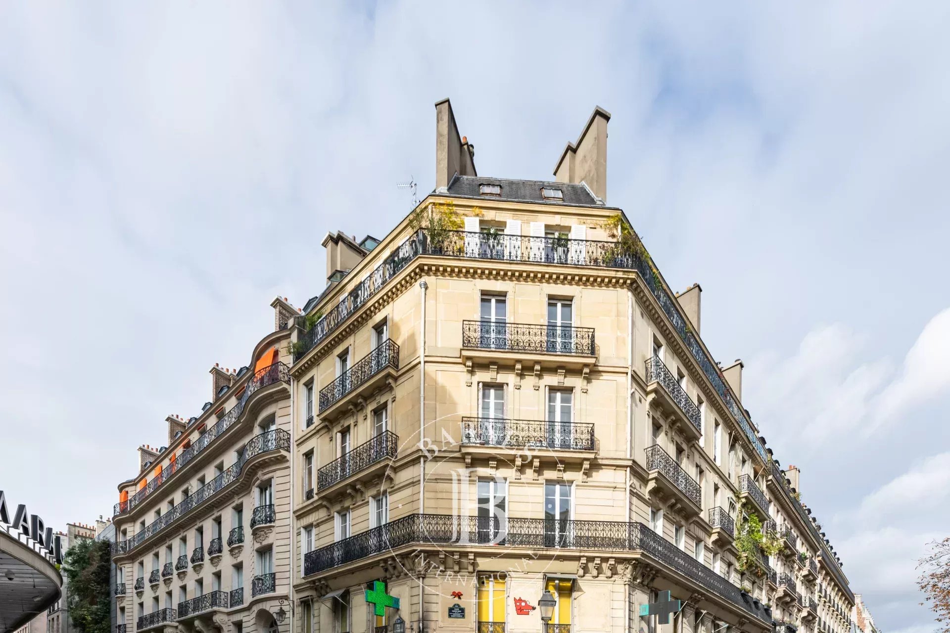 Daire Paris 4ème - picture 27