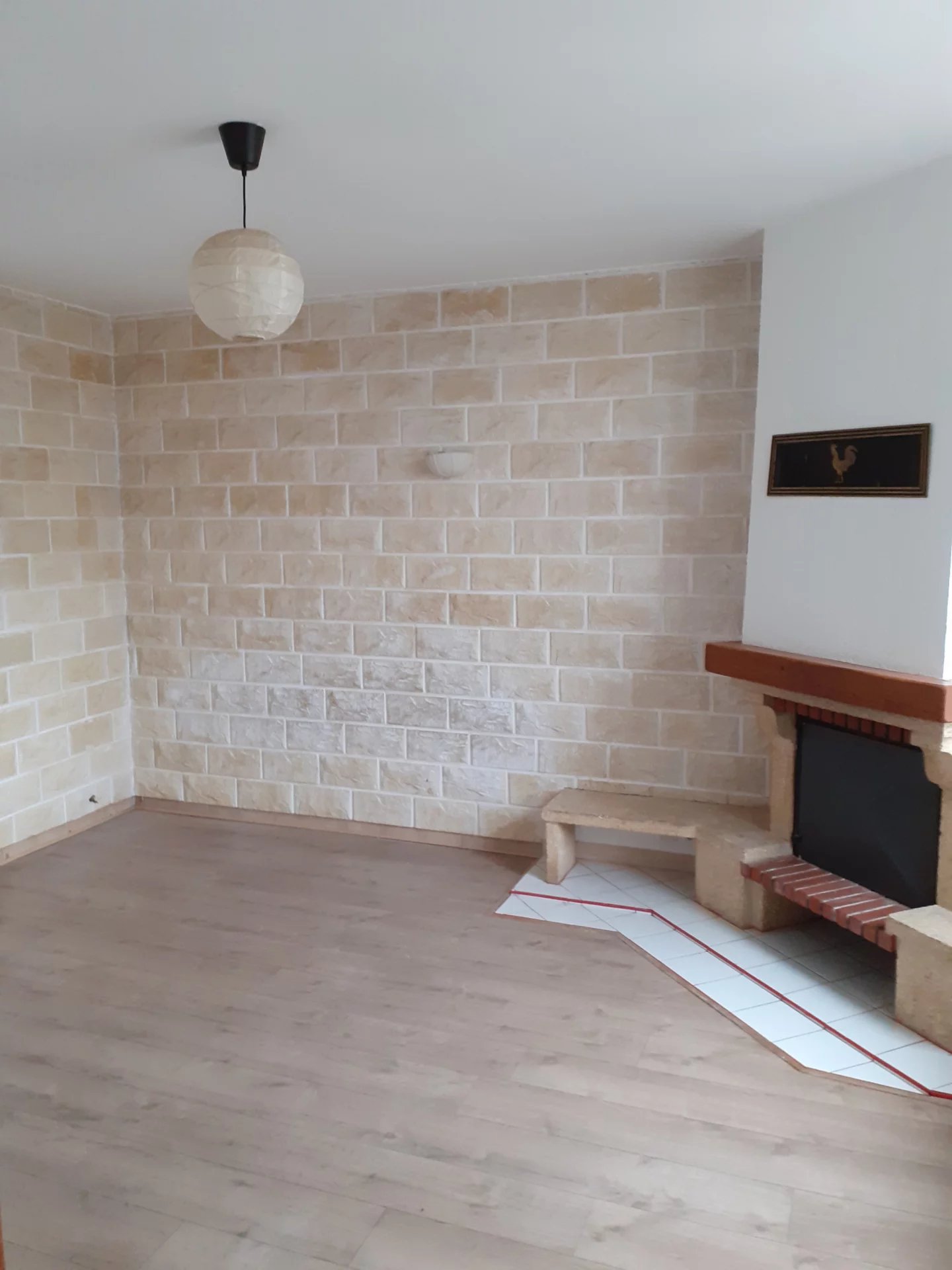 APPARTEMENT T2 bis AU CENTRE DE TOURNON SUR RHONE