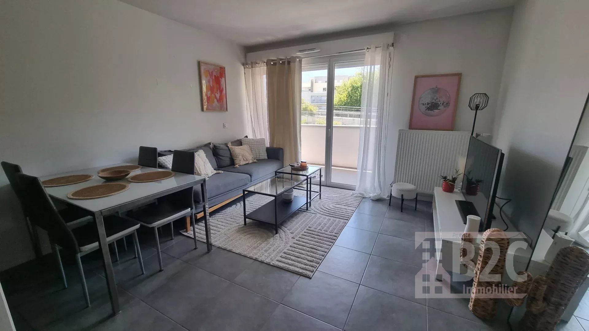 Agence immobilière de 