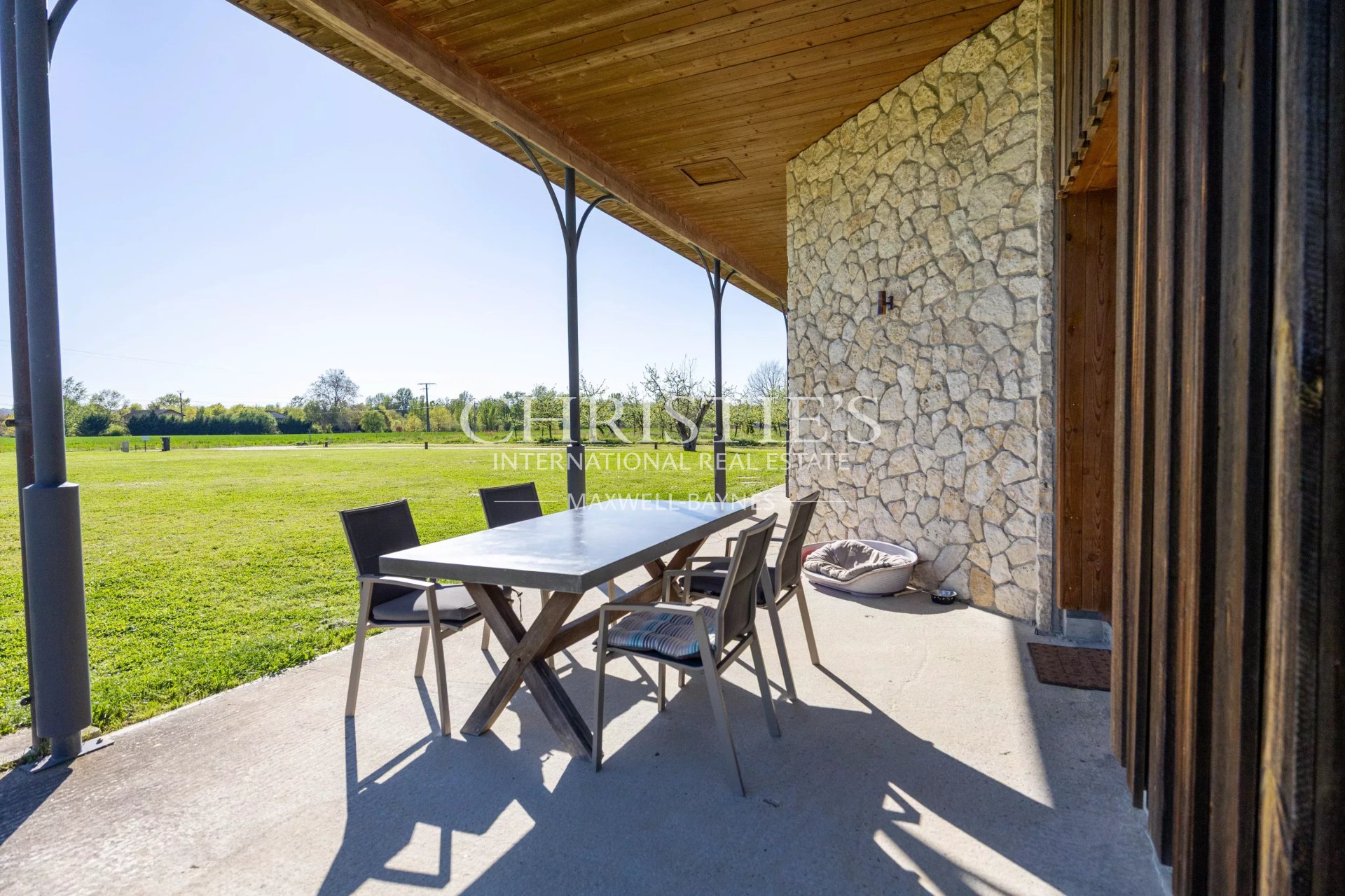 3 Bedroom Villa/Townhouse's Image 15