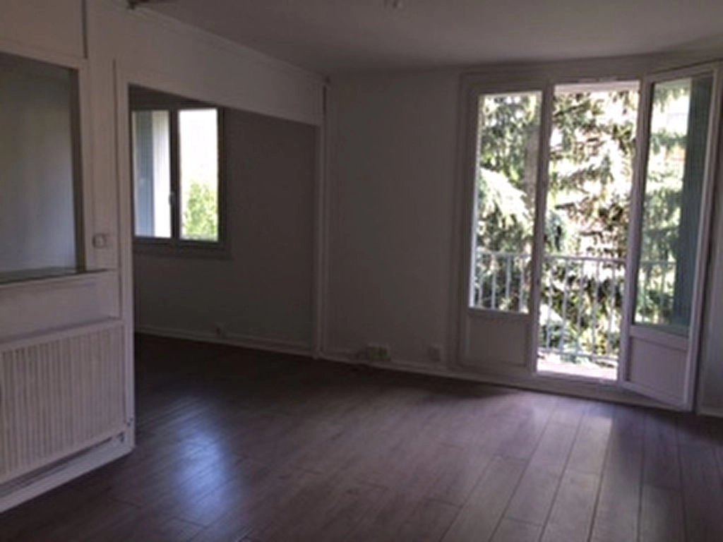 481357 Location Lyon 8ème