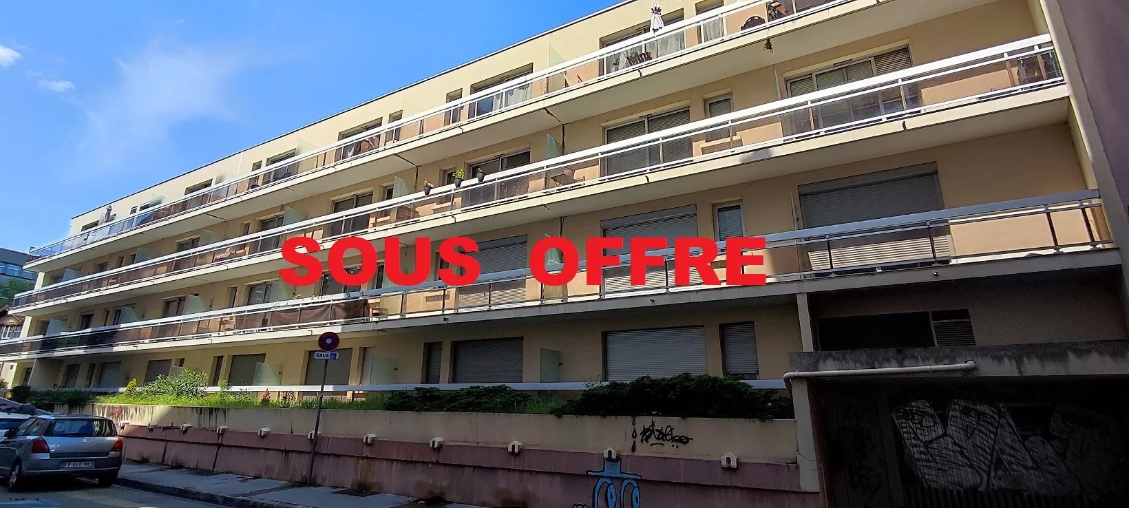 Agence immobilière de 