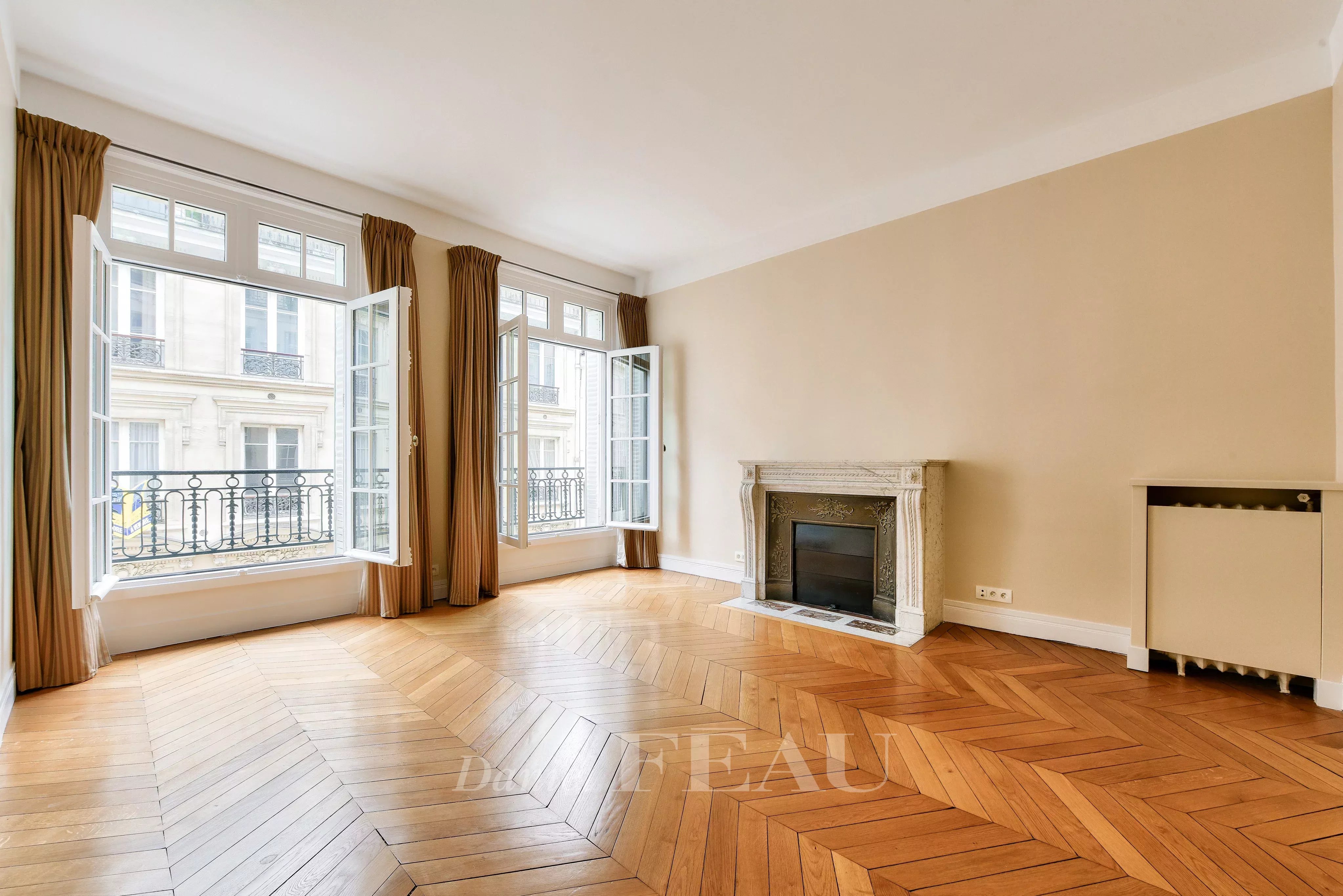 Paris XVII - Mac-Mahon.