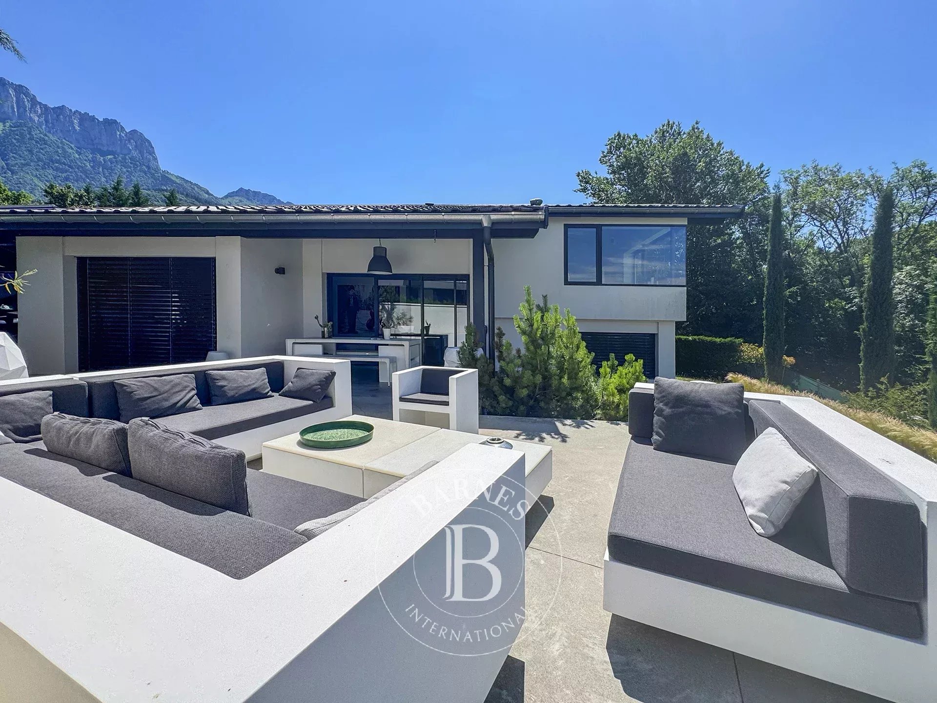 Villa Menthon-Saint-Bernard  -  ref 87059123 (picture 2)