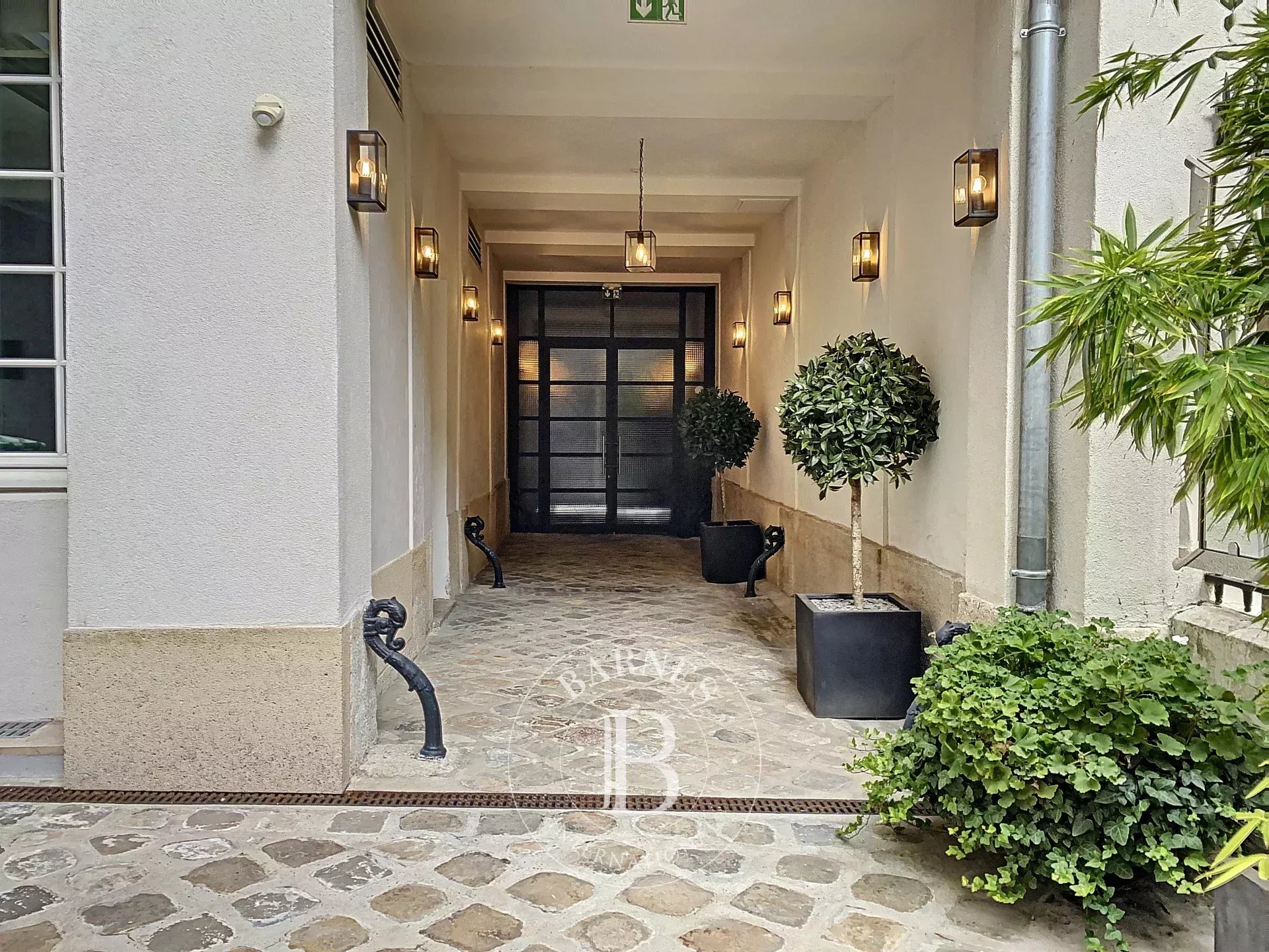 Daire Paris 10ème - picture 19