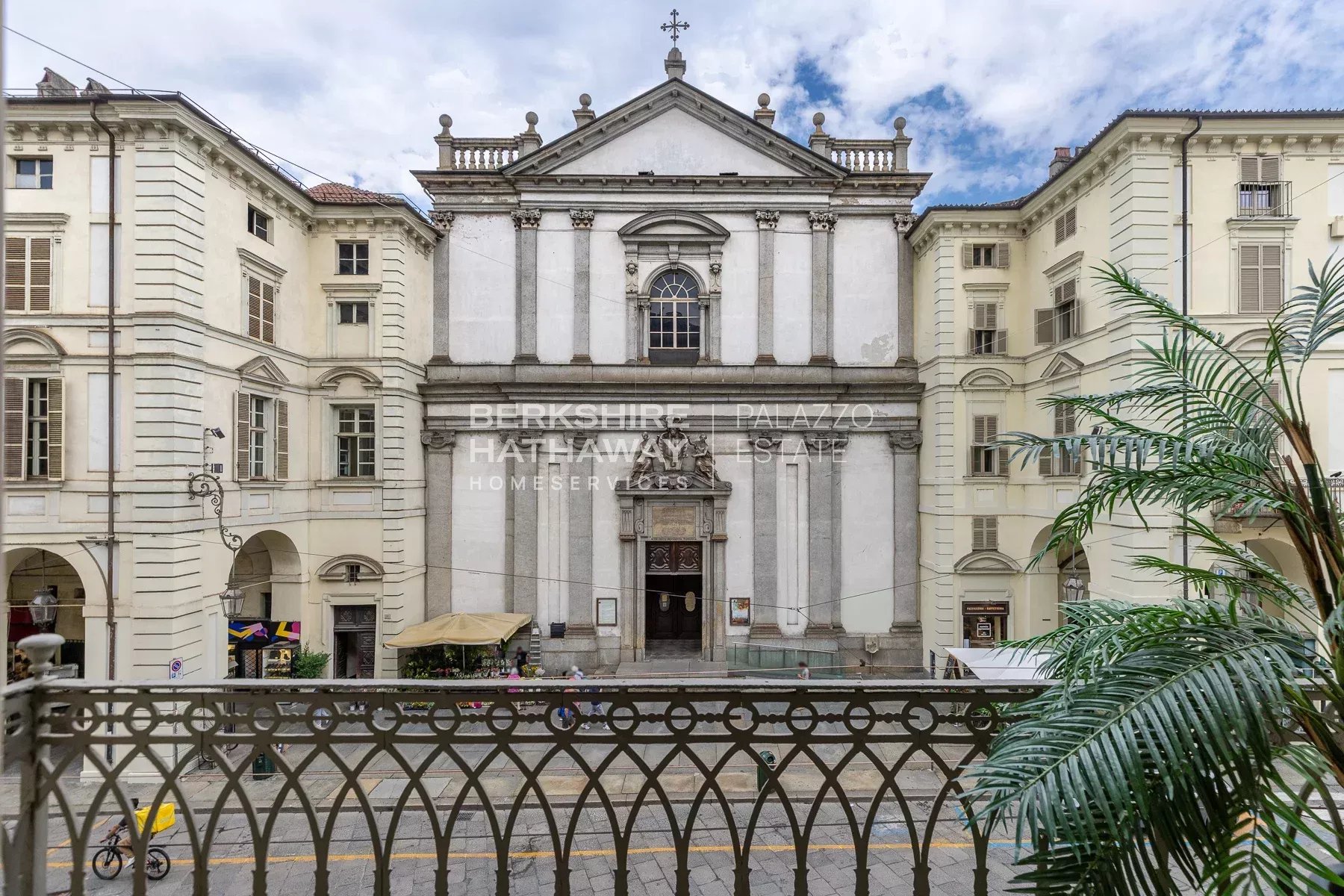 Iconic Savoy Residence Blending History and Design in Central Turin