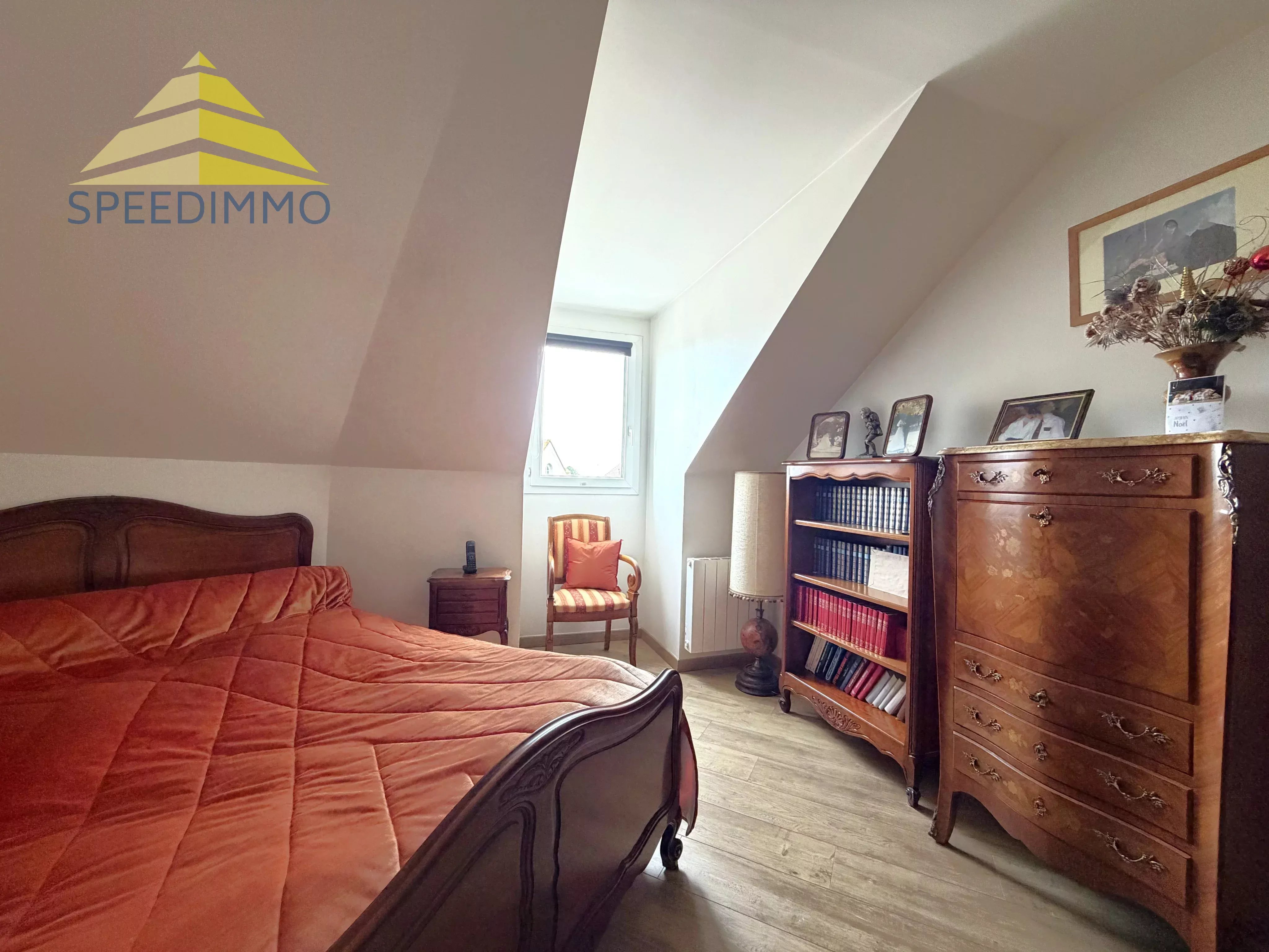 Appartement avec  ascenseur au dernier étage