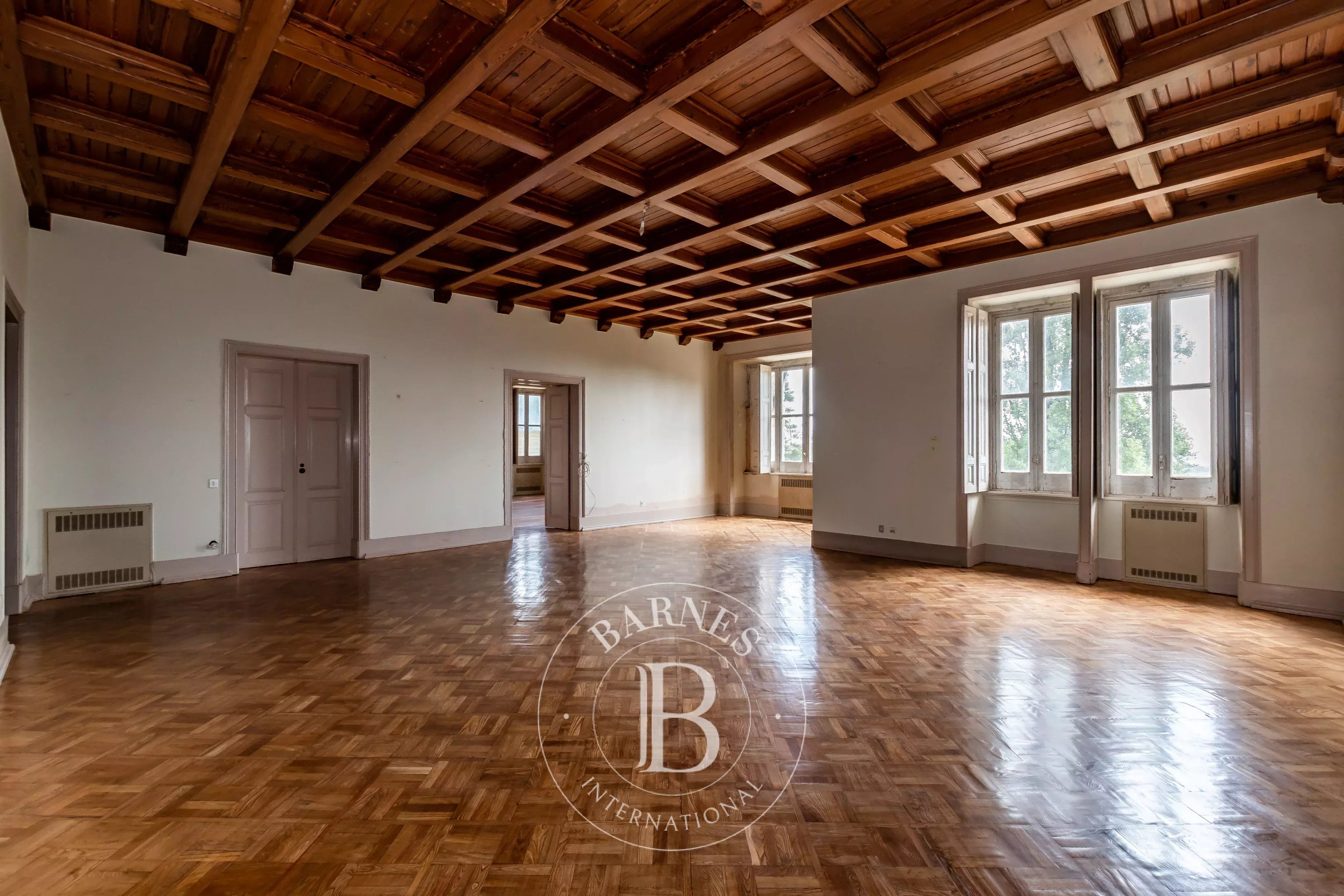Farm in Sintra | Investment Opportunity