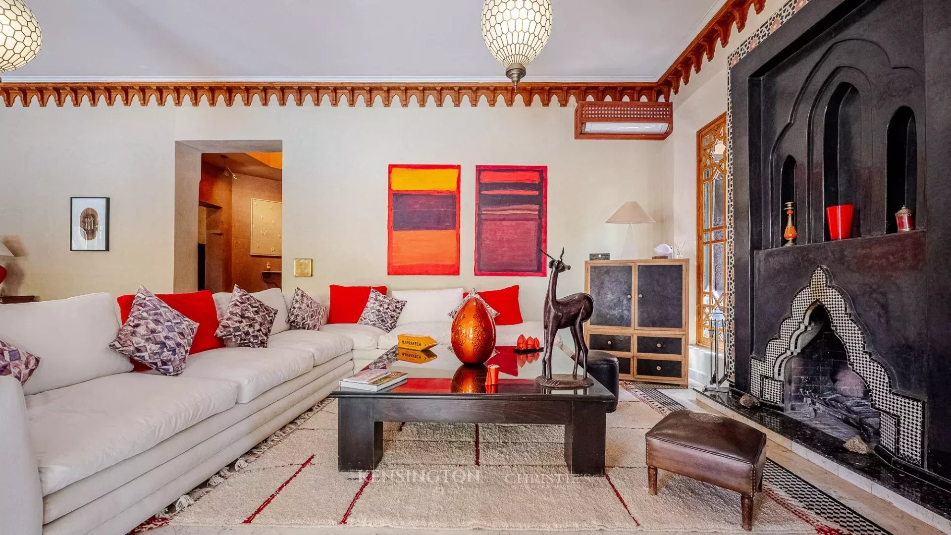 4 Bedroom Villa/Townhouse's Image 11